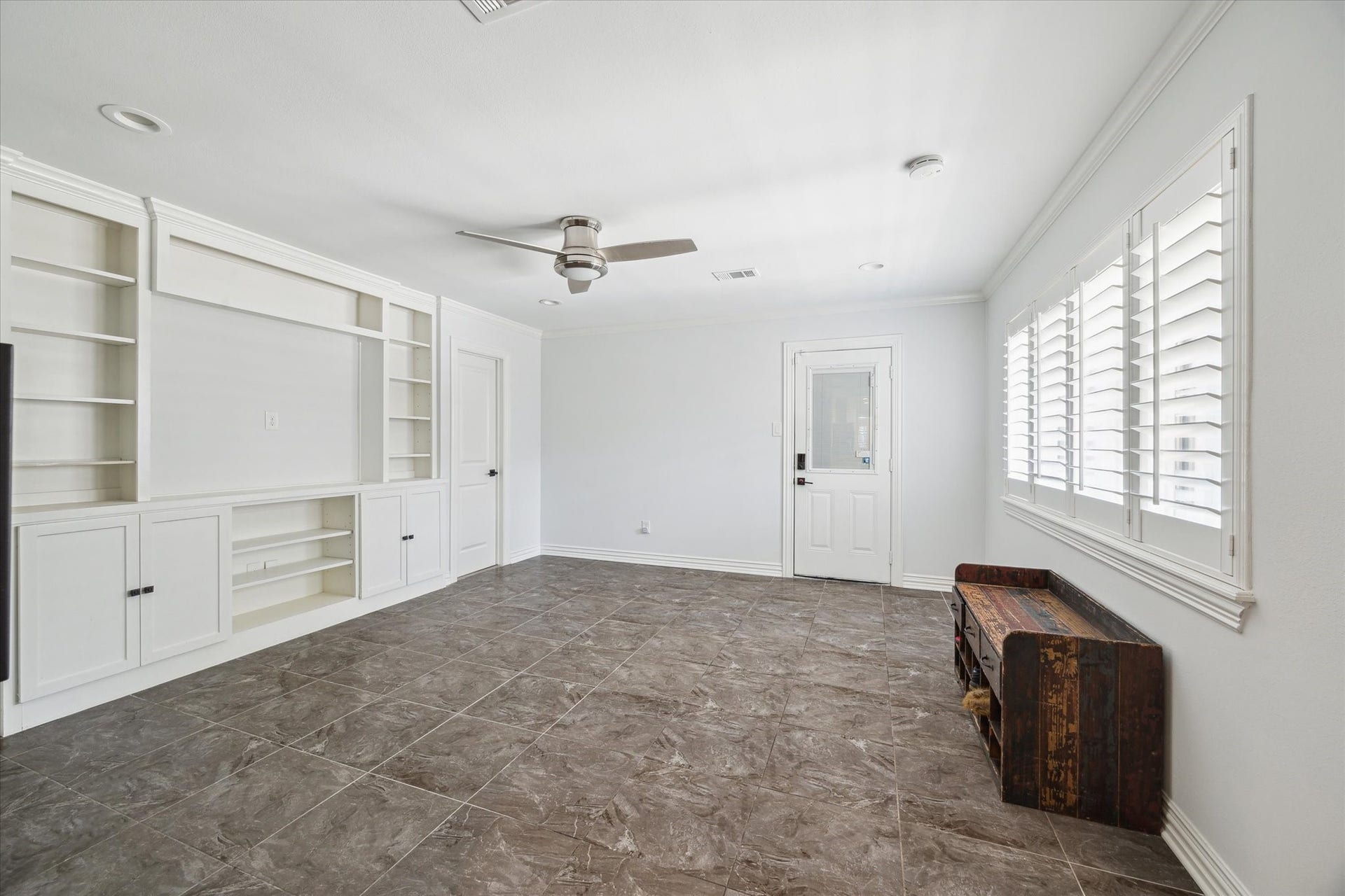 5223 Braesvalley Drive, Houston, TX 77096