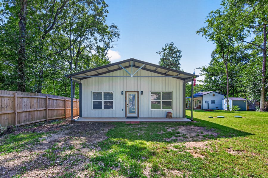 Property photo for 15245 Austin Road, Willis, TX