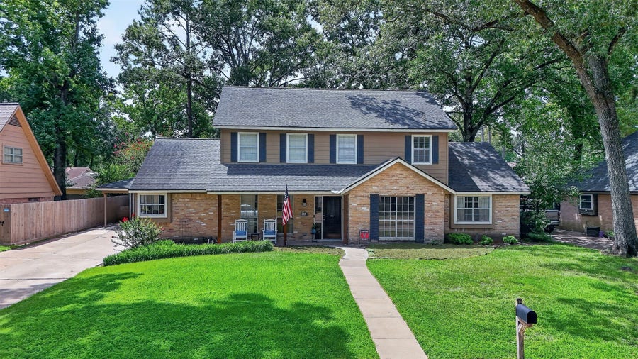 Property photo for 3411 Valley Haven Drive, Houston, TX