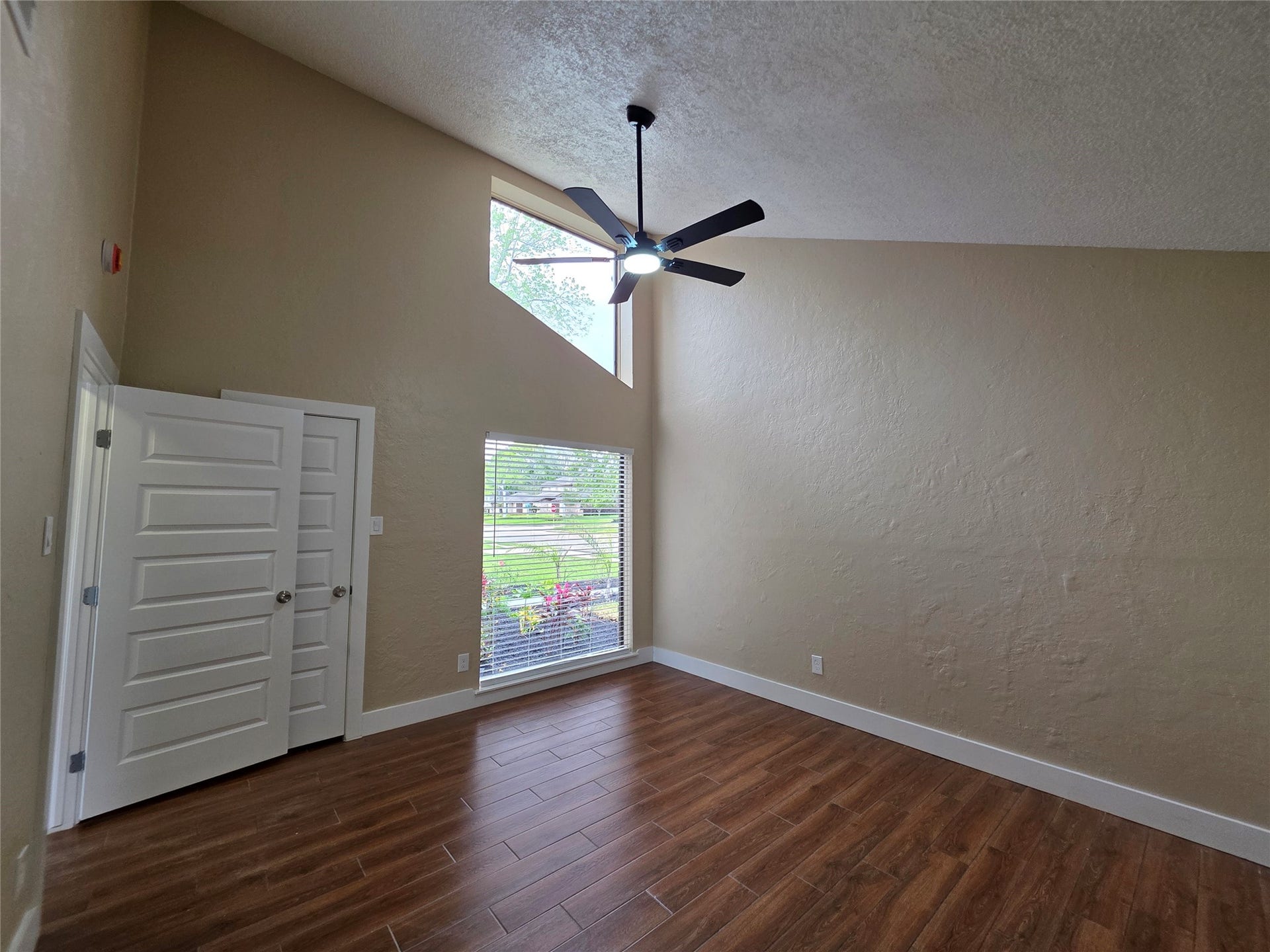 16406 Brook Forest Drive, Houston, TX 77059 16406 Brook Forest Drive, Houston, TX 77059