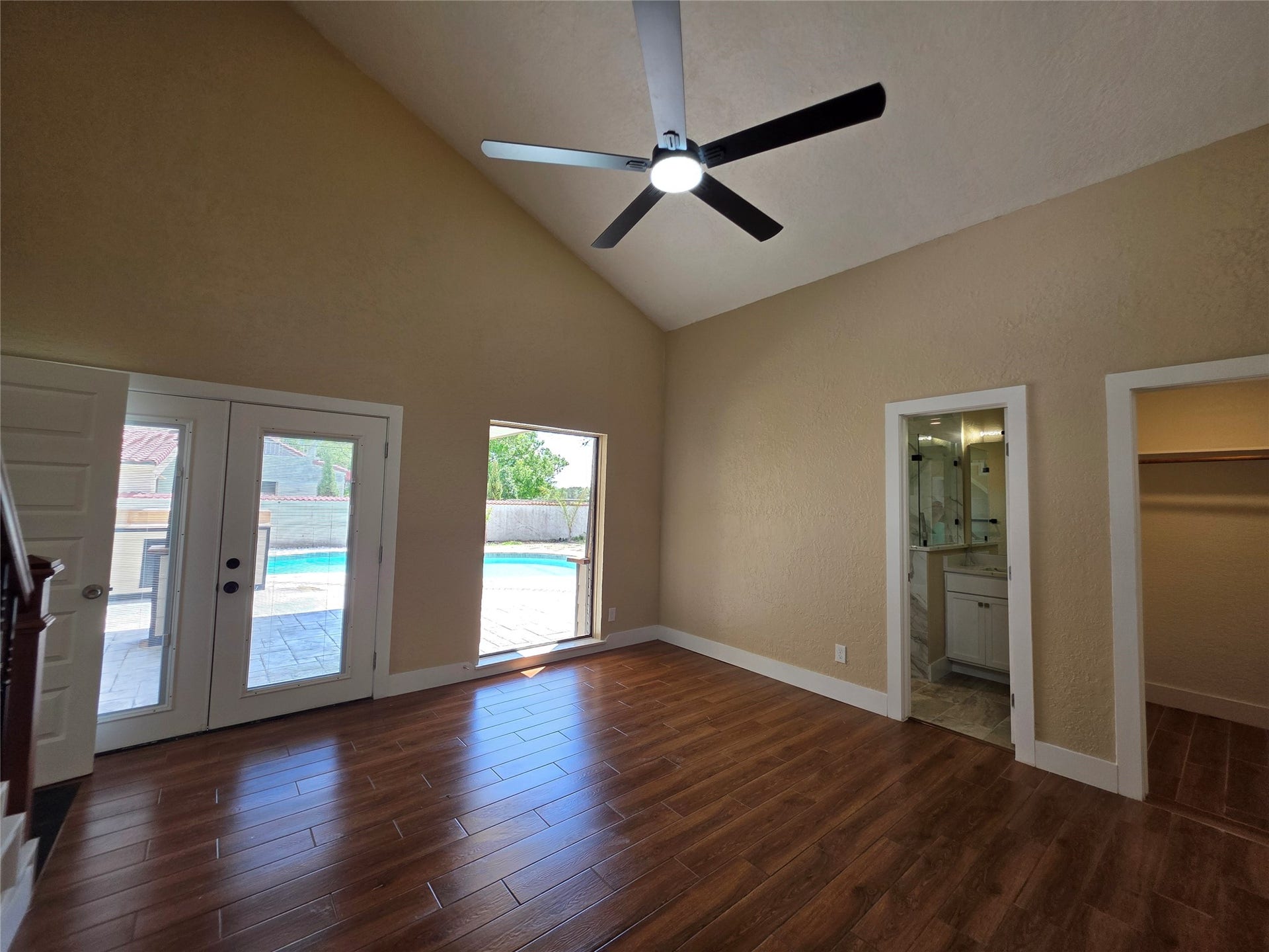 16406 Brook Forest Drive, Houston, TX 77059 16406 Brook Forest Drive, Houston, TX 77059