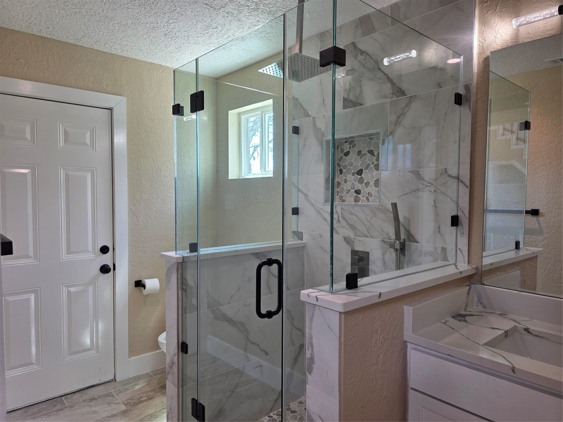 16406 Brook Forest Drive, Houston, TX 77059 16406 Brook Forest Drive, Houston, TX 77059