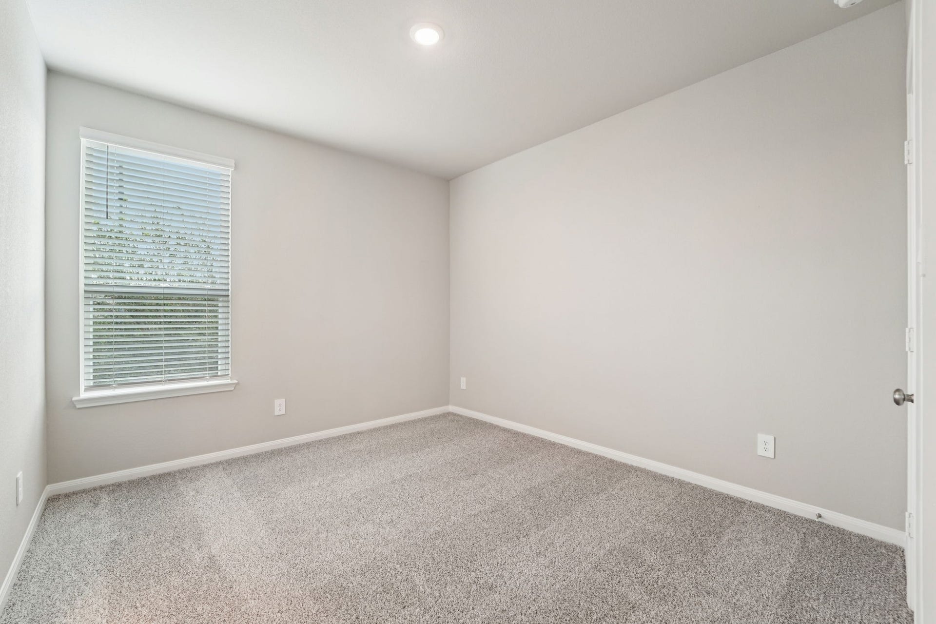 Photo is not of actual home, but is an inspirational photo of builder's model home and may depict options, furnishings, and/or decorator features that are not included.