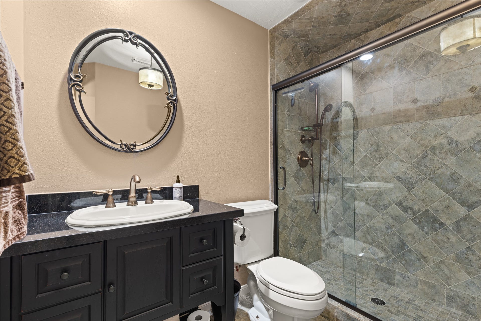 2214 Kings Trail, Kingwood, TX 77339 3rd Full bathroom located off 4th bedroom