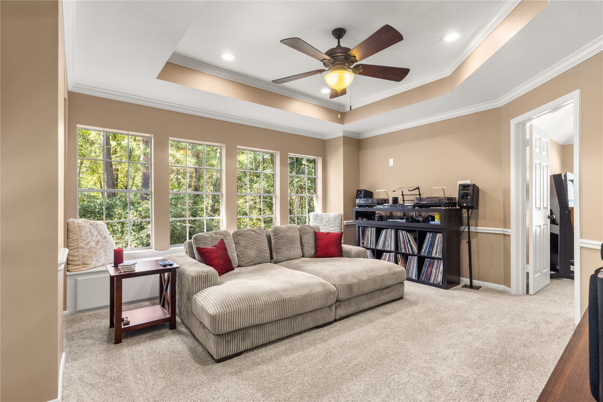 2214 Kings Trail, Kingwood, TX 77339 Game Room up 22x16. Overlooking woods.