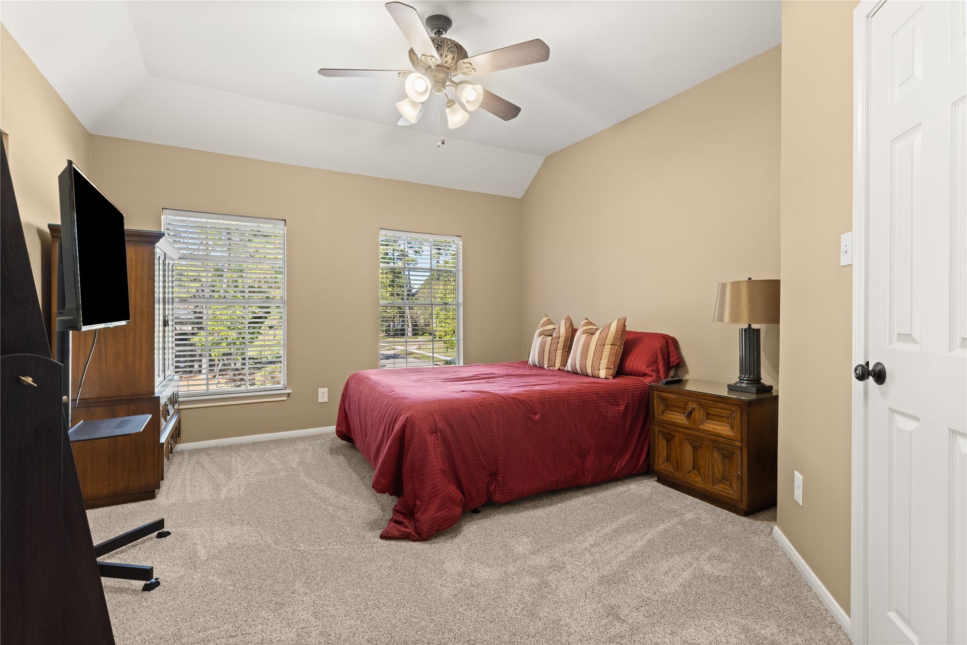 2214 Kings Trail, Kingwood, TX 77339 Bedroom #4 upstairs 17x12