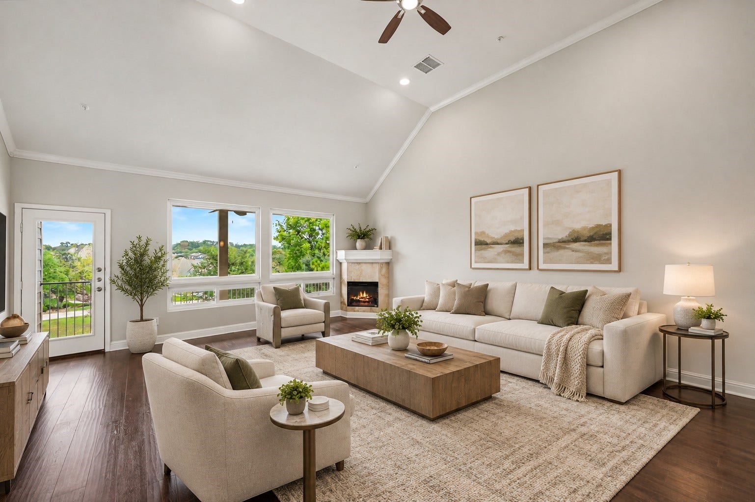 17570 W Highway 105 W, #52, Conroe, TX 77356 2nd floor staged living room