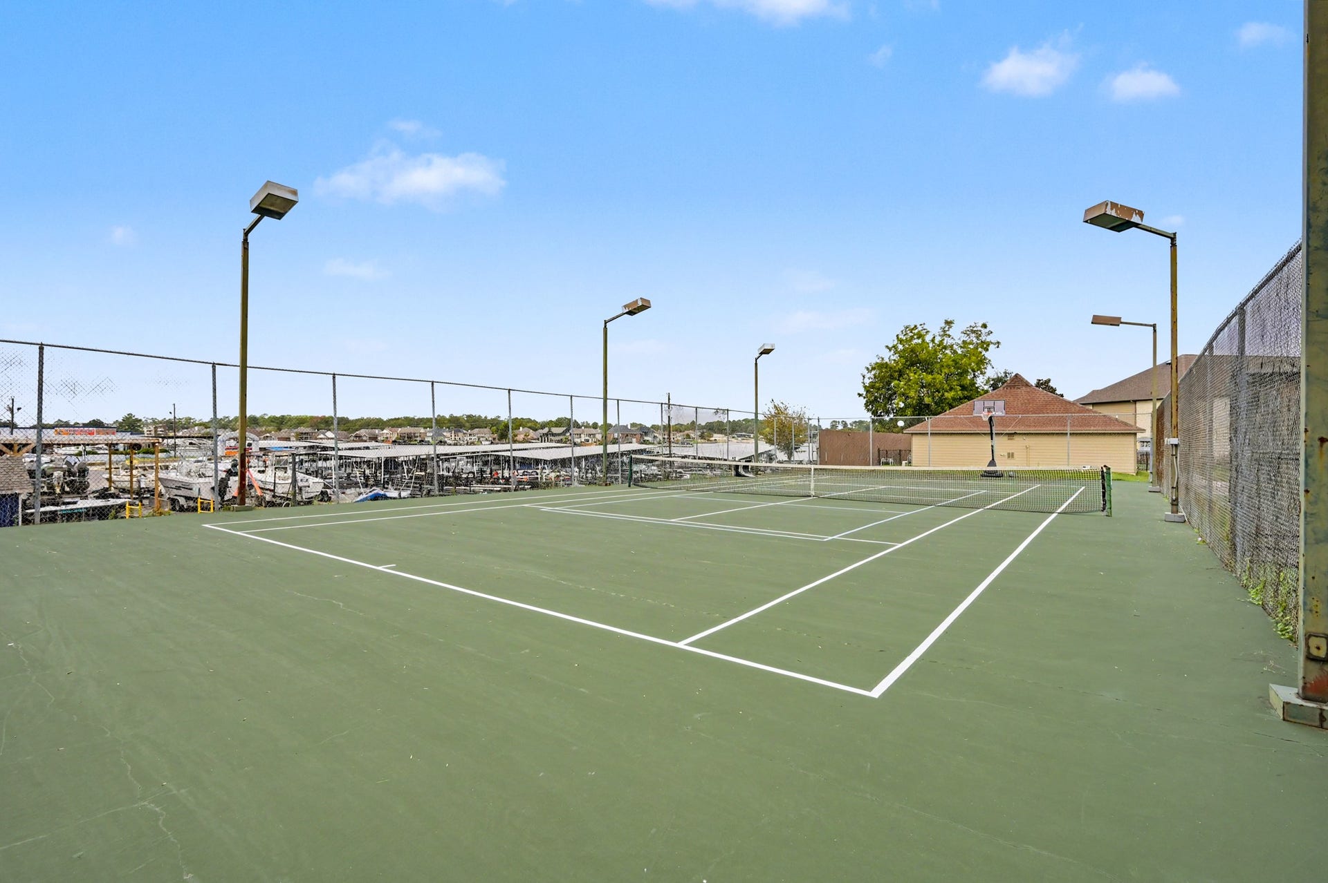 17570 W Highway 105 W, #52, Conroe, TX 77356 community tennis courts