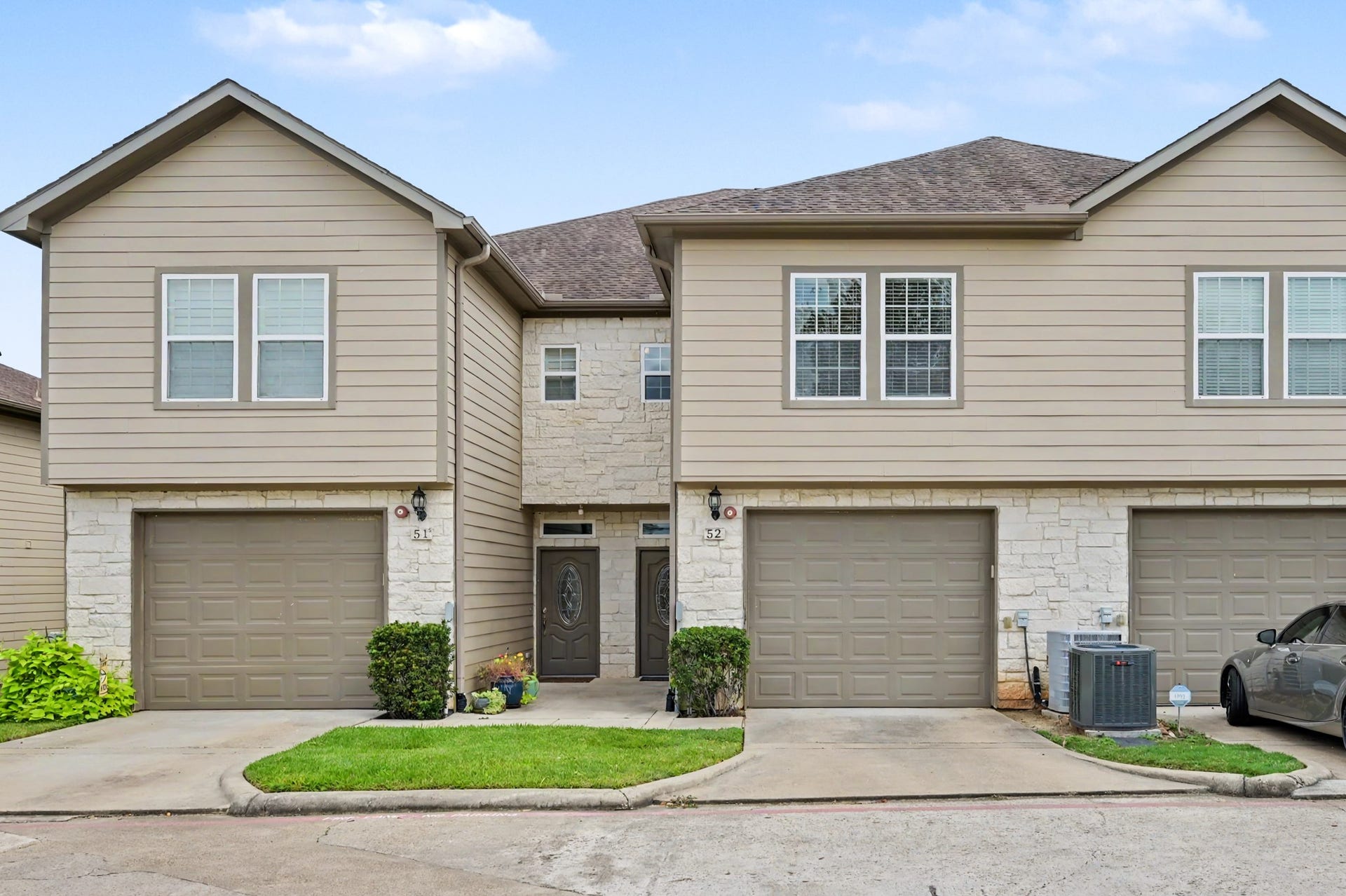 17570 W Highway 105 W, #52, Conroe, TX 77356 3 bedroom, 2.5 bath and 2 balconies