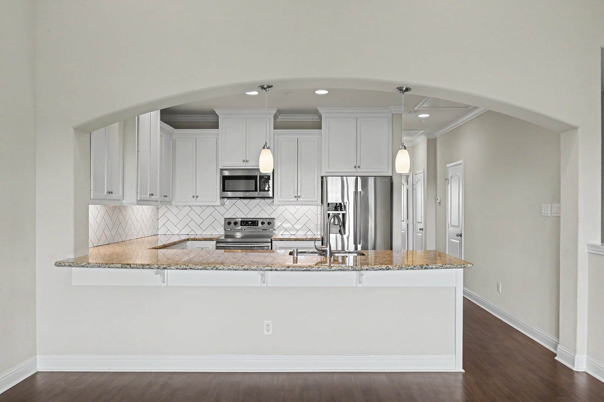 17570 W Highway 105 W, #52, Conroe, TX 77356 2nd floor kitchen