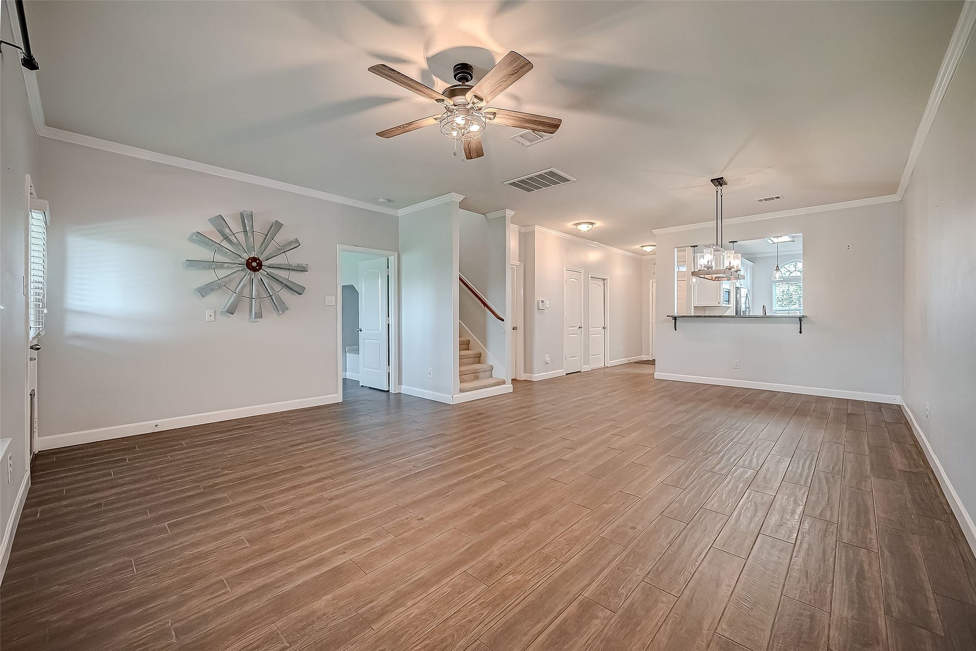 346 Apache Field Lane, La Marque, TX 77568 346 Apache Field Lane, La Marque, TX 77568