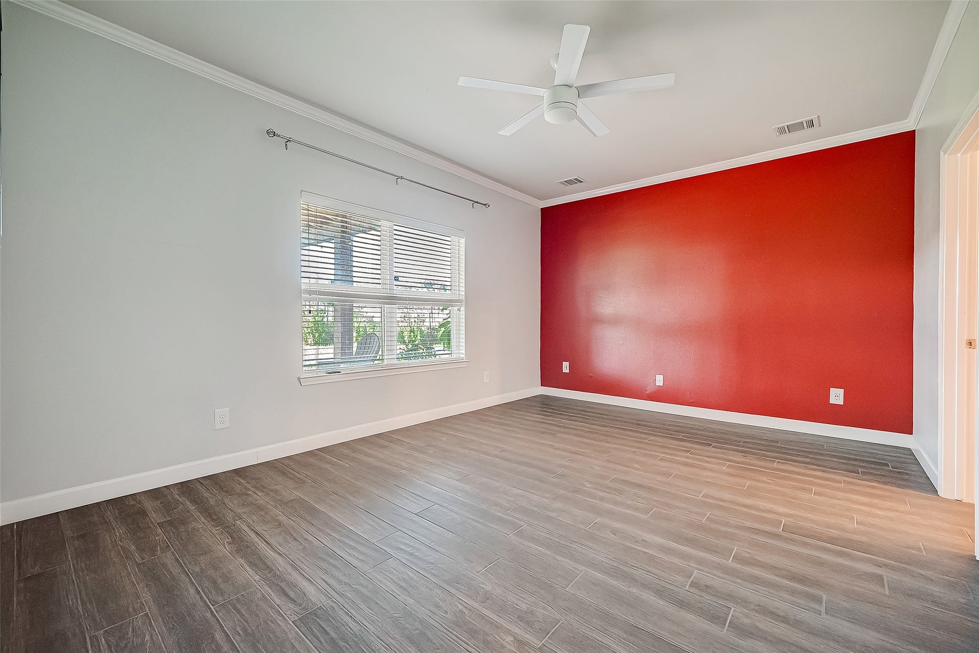346 Apache Field Lane, La Marque, TX 77568 346 Apache Field Lane, La Marque, TX 77568