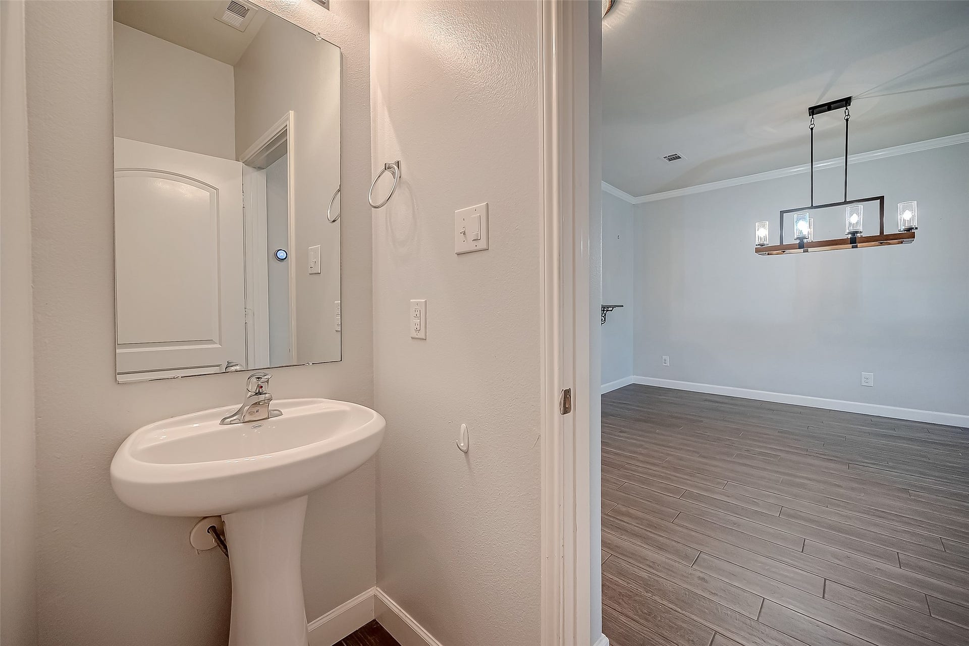 346 Apache Field Lane, La Marque, TX 77568 346 Apache Field Lane, La Marque, TX 77568