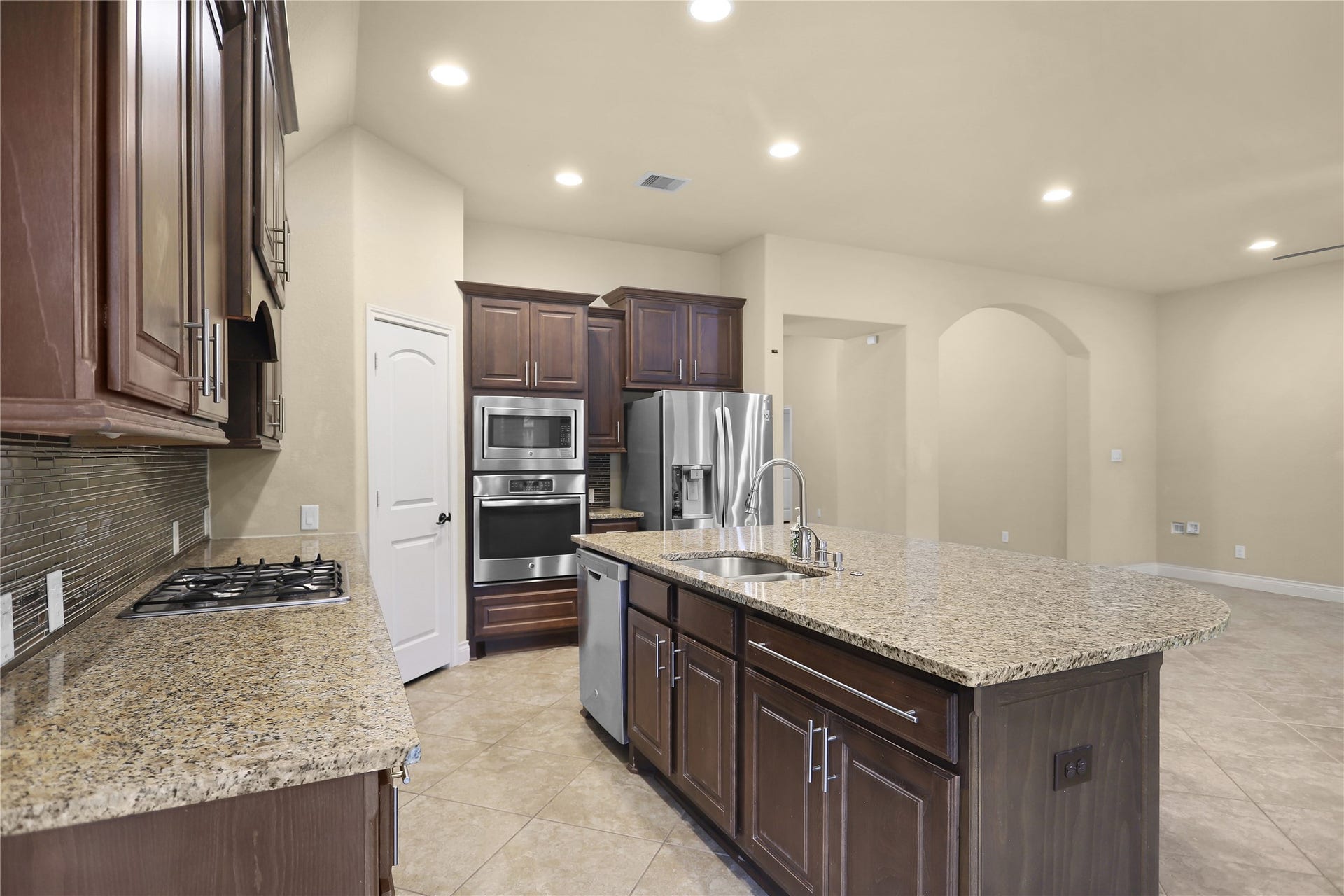6707 Miller Shadow Lane, Sugar Land, TX 77479 6707 Miller Shadow Lane, Sugar Land, TX 77479