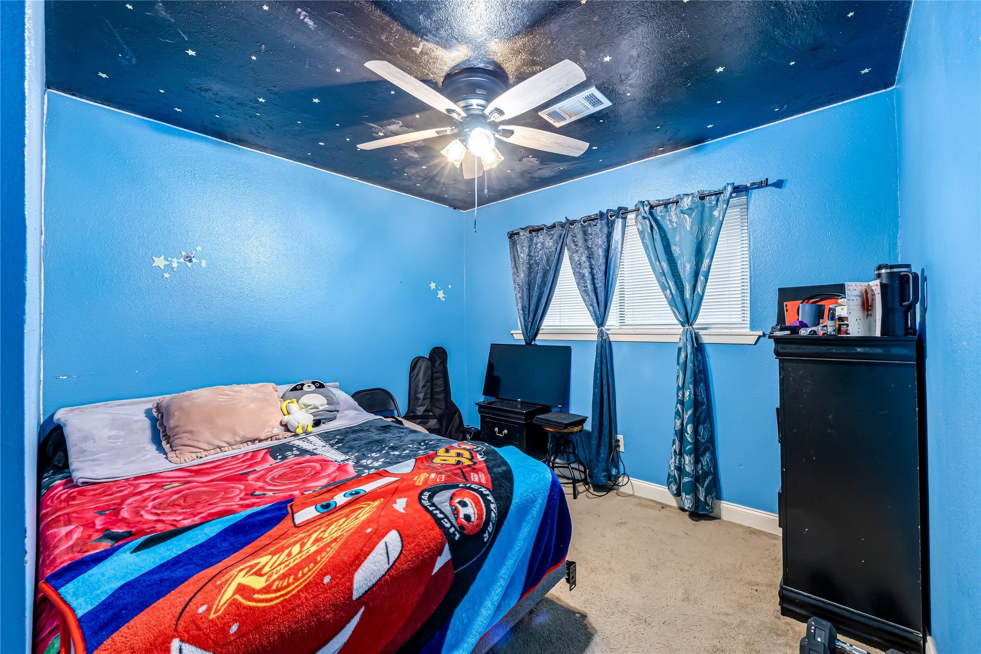 8823 Shadow Crest Street, Houston, TX 77074 8823 Shadow Crest Street, Houston, TX 77074