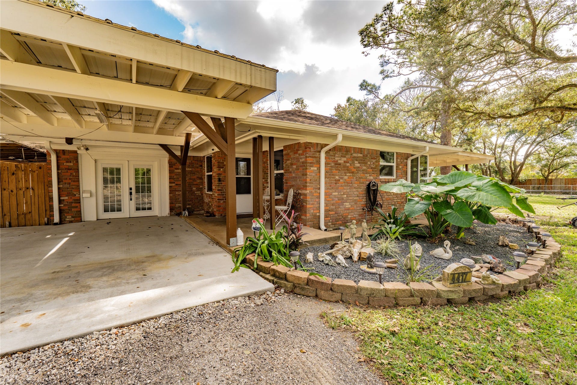 4417 Cherry Street, Santa Fe, TX 77517 4417 Cherry Street, Santa Fe, TX 77517