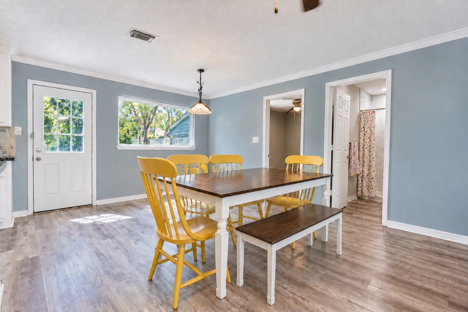 1227 Pecan Street, Clute, TX 77531