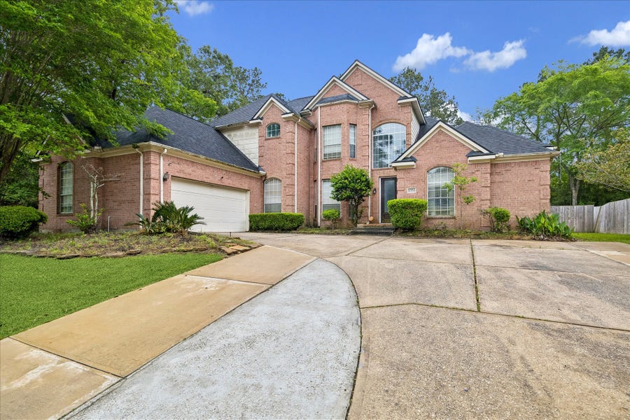 Property photo for 6334 Shoreview Court, Humble, TX