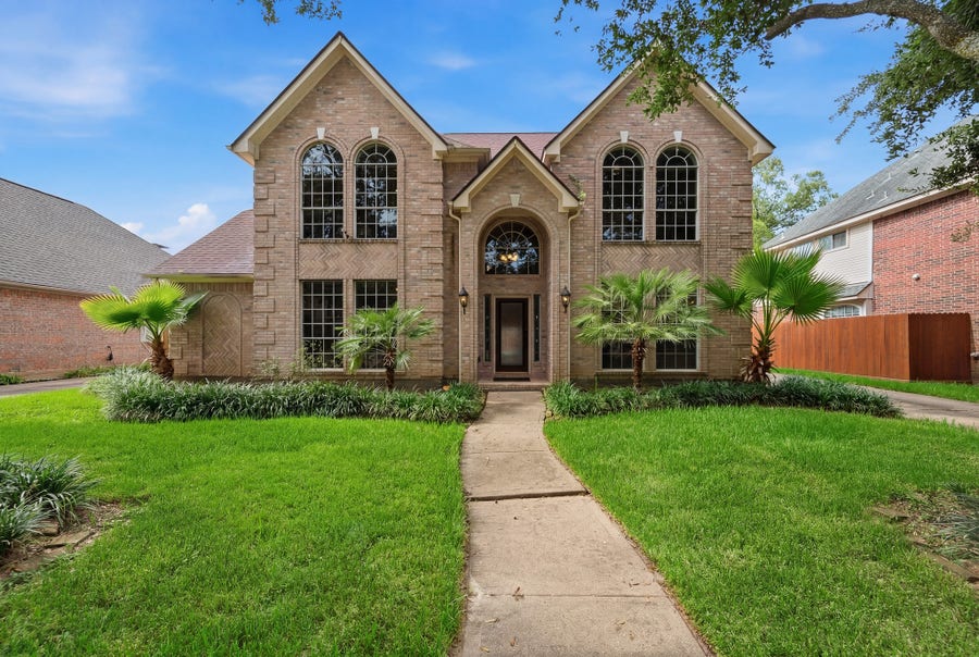Property photo for 2202 Parkview Lane, Missouri City, TX