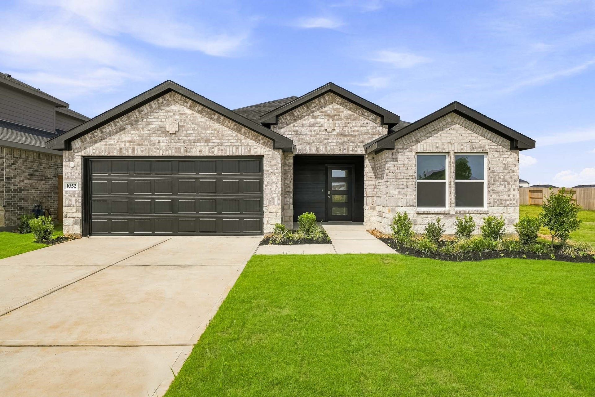 1052 Selene Sky Drive, Brookshire, TX 77423 1052 Selene Sky Drive, Brookshire, TX 77423