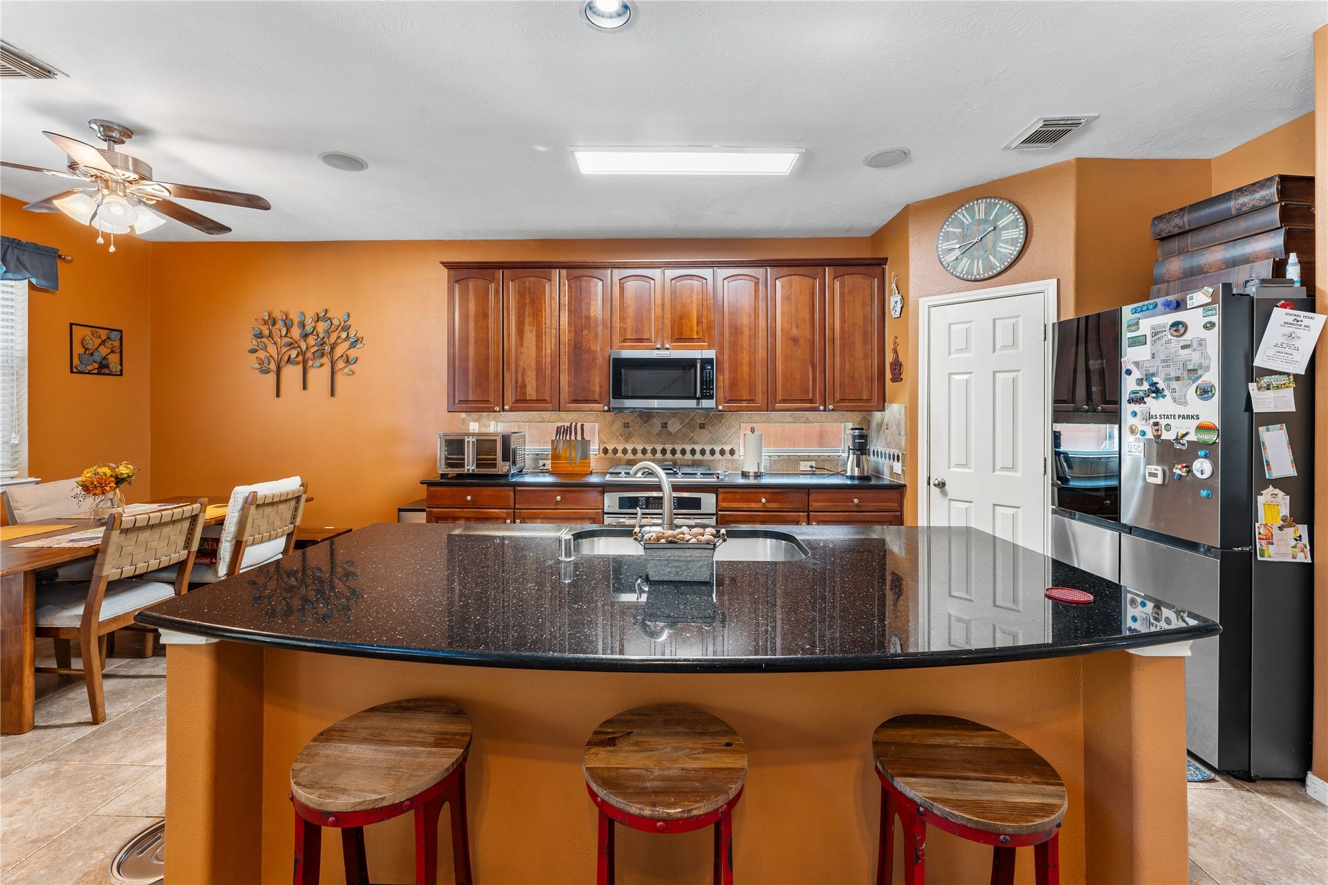 3007 Macoma Avenue, Pearland, TX 77581 3007 Macoma Avenue, Pearland, TX 77581