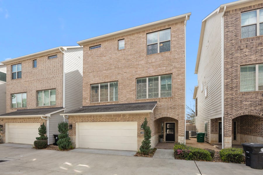 Property photo for 1216 Murrayhill Drive, Houston, TX