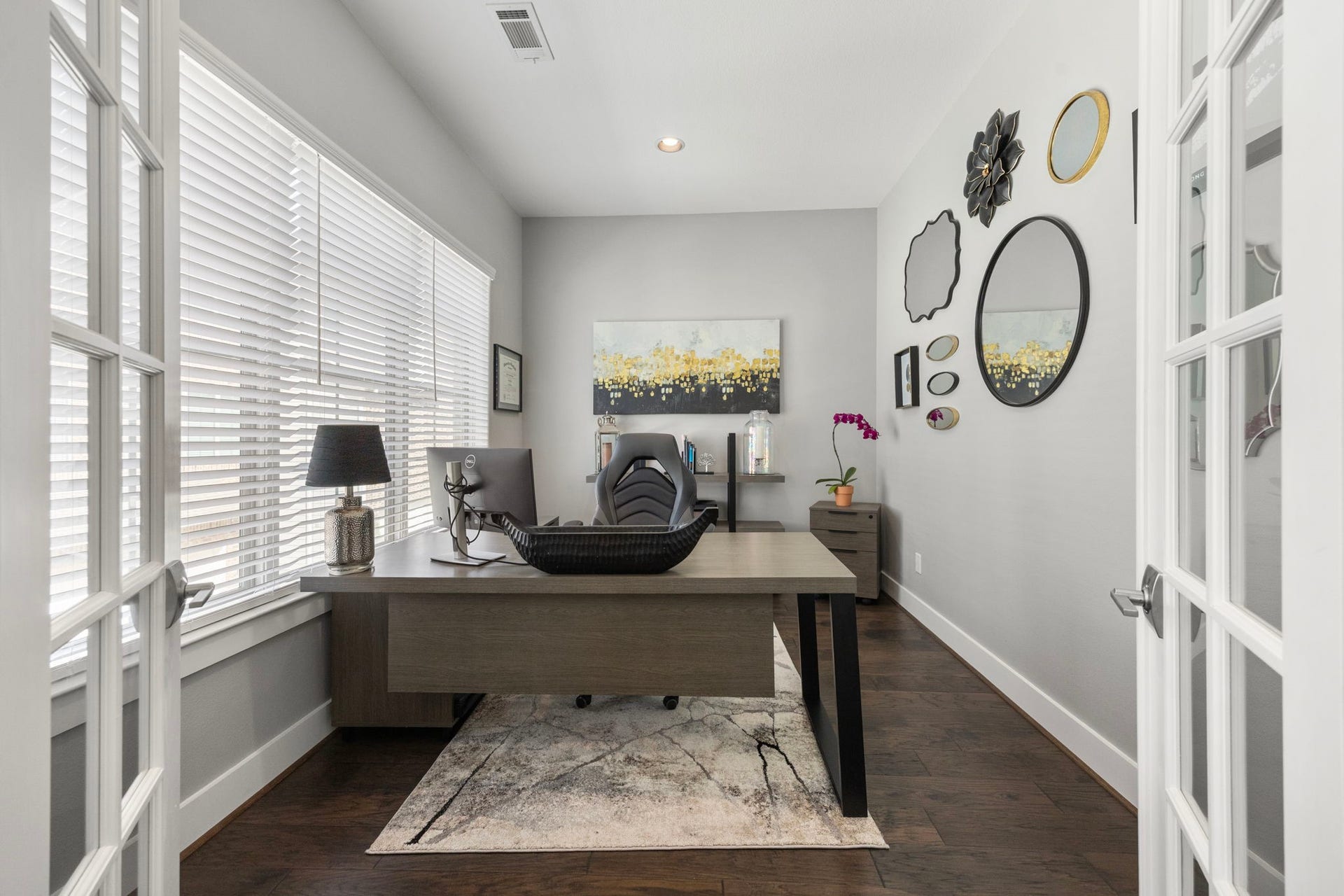 1216 Murrayhill Drive, Houston, TX 77043 Experience tranquility in this private office with elegant French doors, located on the secondary living level.