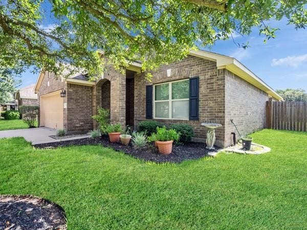 1519 Brook Hollow Drive Drive, Pearland, TX 77581 1519 Brook Hollow Drive Drive, Pearland, TX 77581