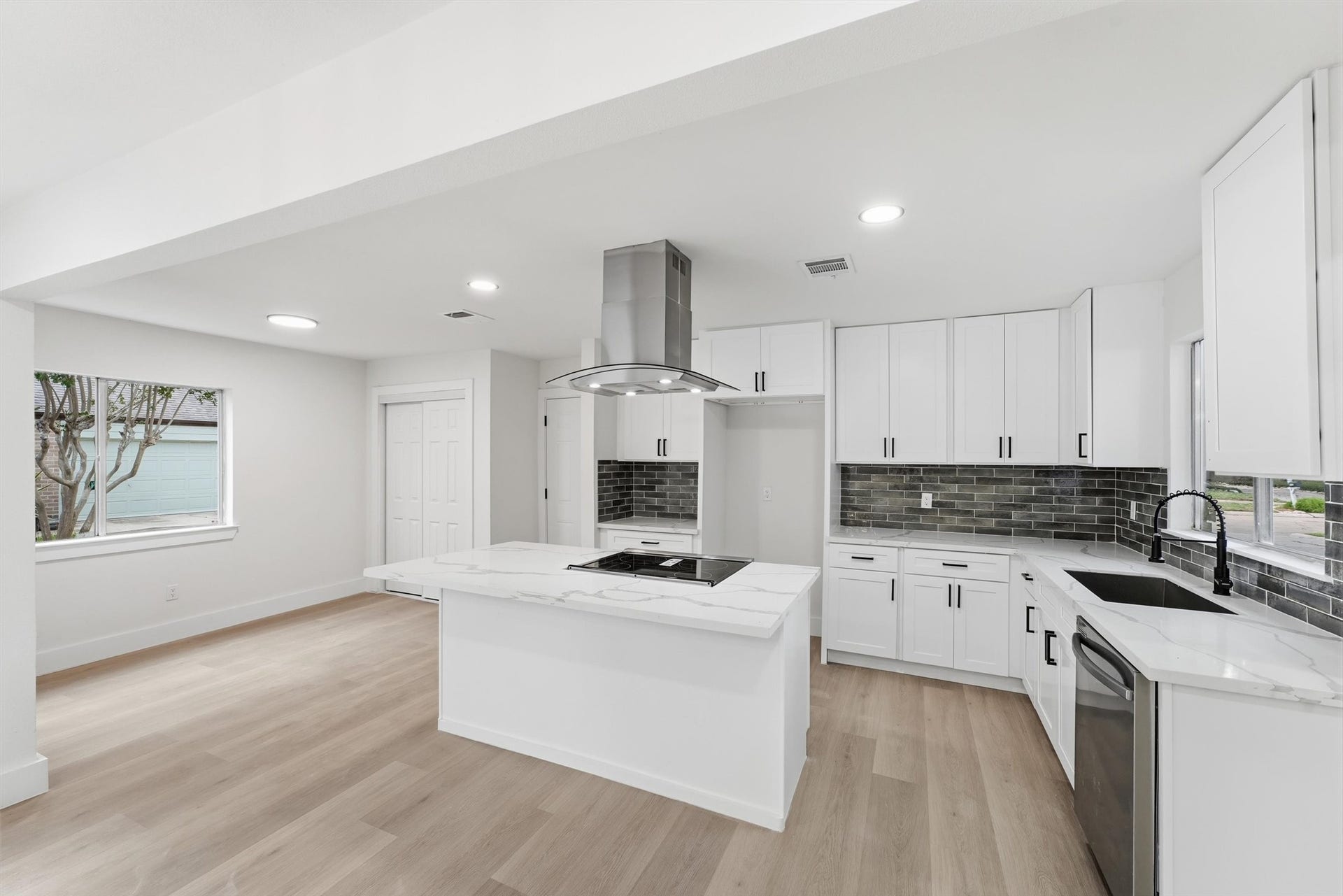 11415 Overbrook Lane, Houston, TX 77077 11415 Overbrook Lane, Houston, TX 77077