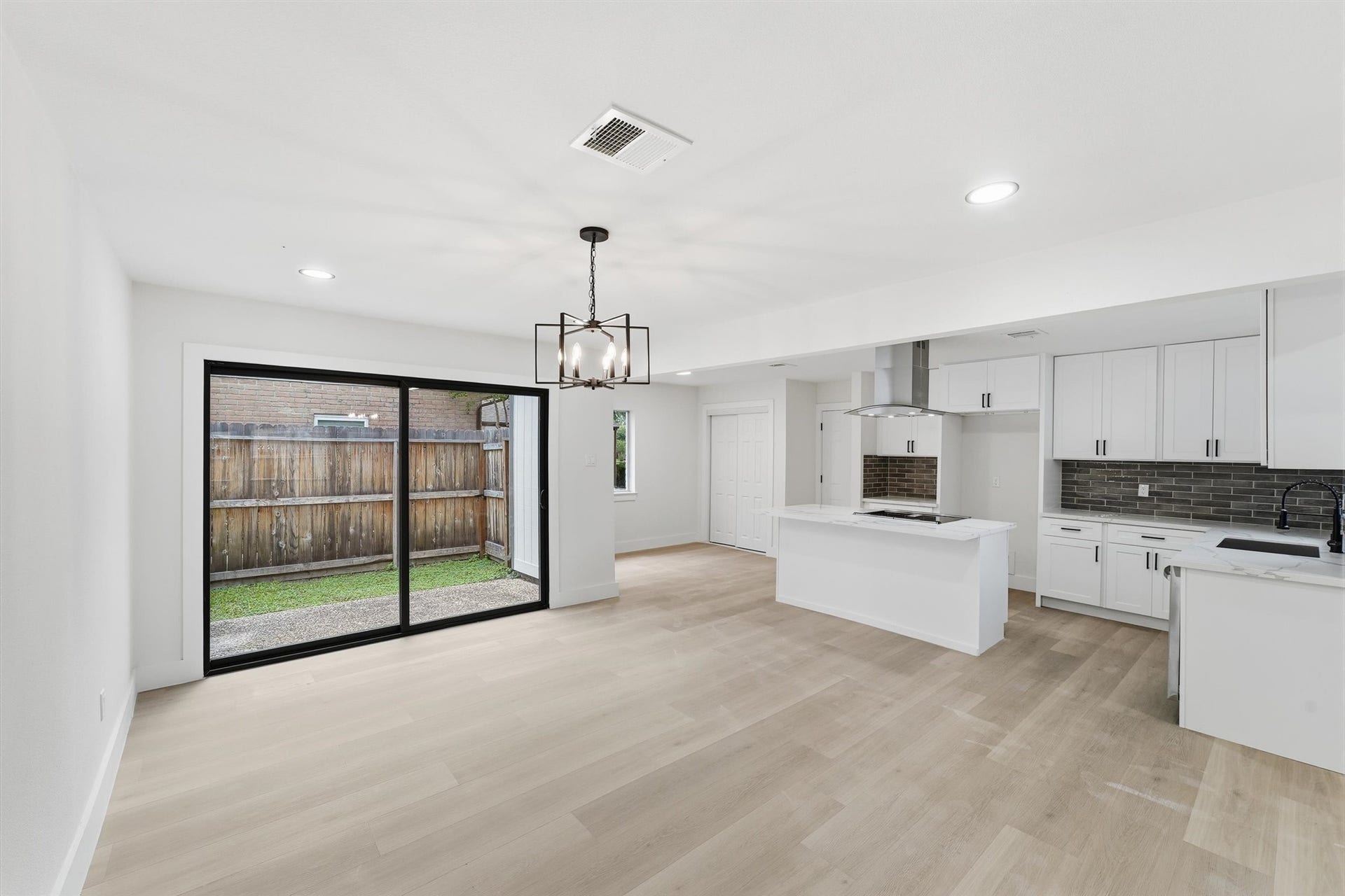 11415 Overbrook Lane, Houston, TX 77077 11415 Overbrook Lane, Houston, TX 77077