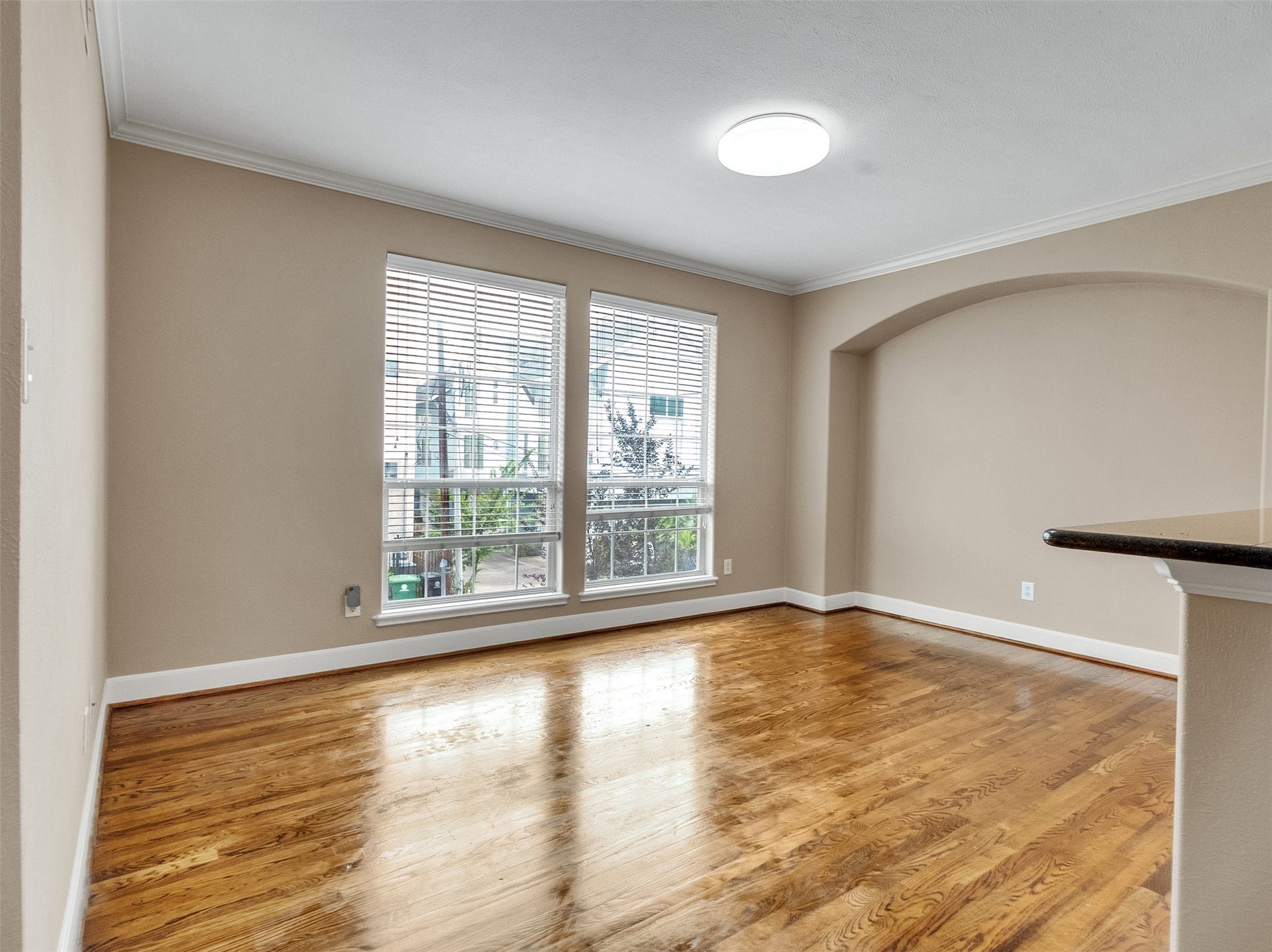 4319 Lillian Street, Houston, TX 77007 4319 Lillian Street, Houston, TX 77007