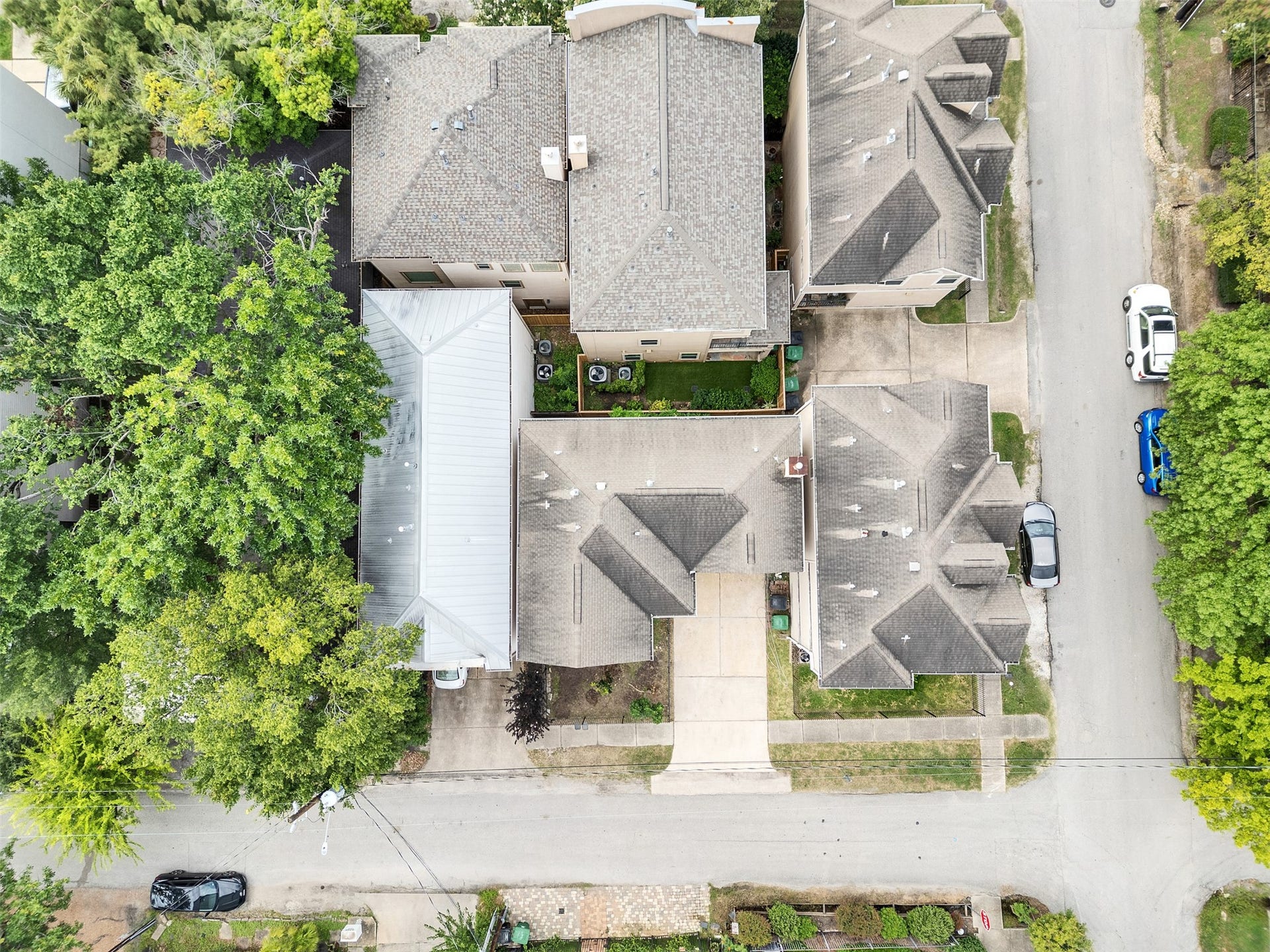 4319 Lillian Street, Houston, TX 77007 4319 Lillian Street, Houston, TX 77007
