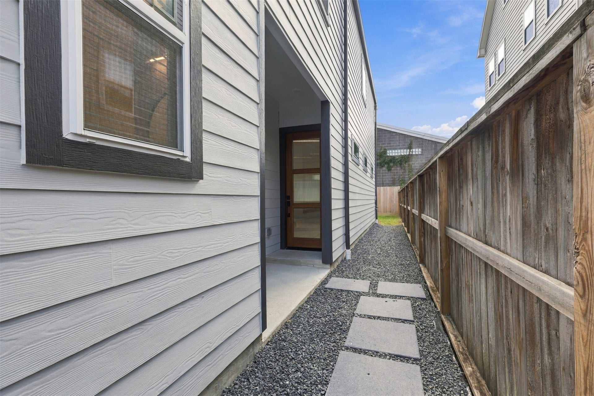 5339 Larkin Street, #A, Houston, TX 77007