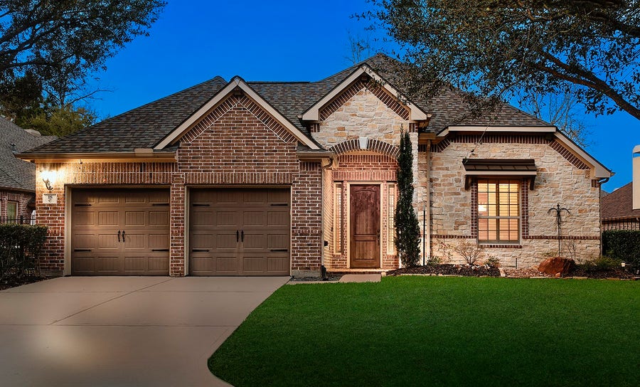 Property photo for 18 Chase Mills Place, Tomball, TX