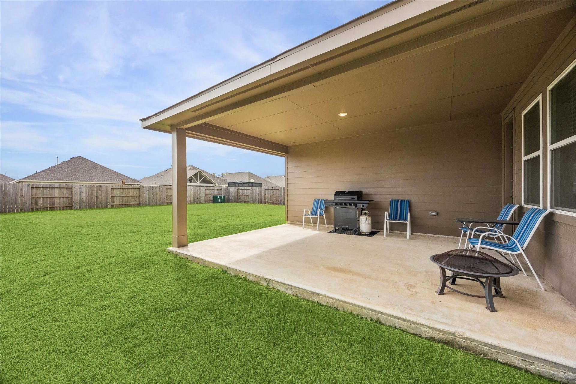 15303 Water Oak Way, Santa Fe, TX 77517 15303 Water Oak Way, Santa Fe, TX 77517