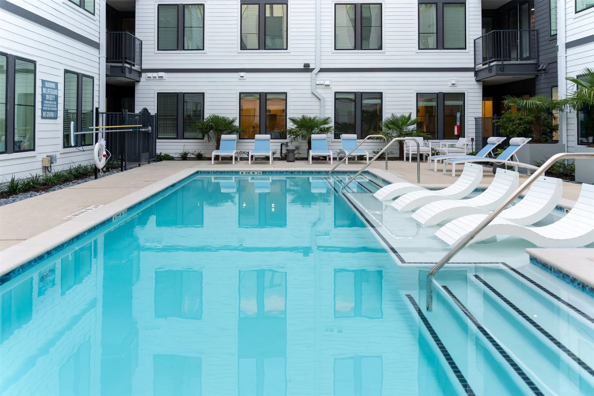 1690 North Loop, #322, Houston, TX 77009 1690 North Loop, #322, Houston, TX 77009