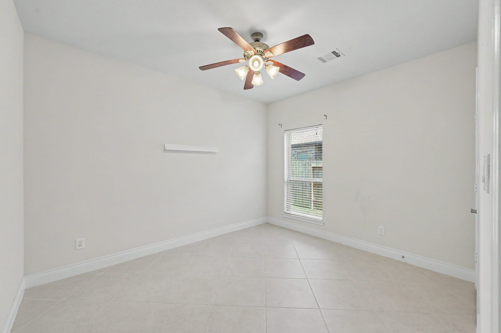 16755 Highland Country Drive, Cypress, TX 77433 16755 Highland Country Drive, Cypress, TX 77433