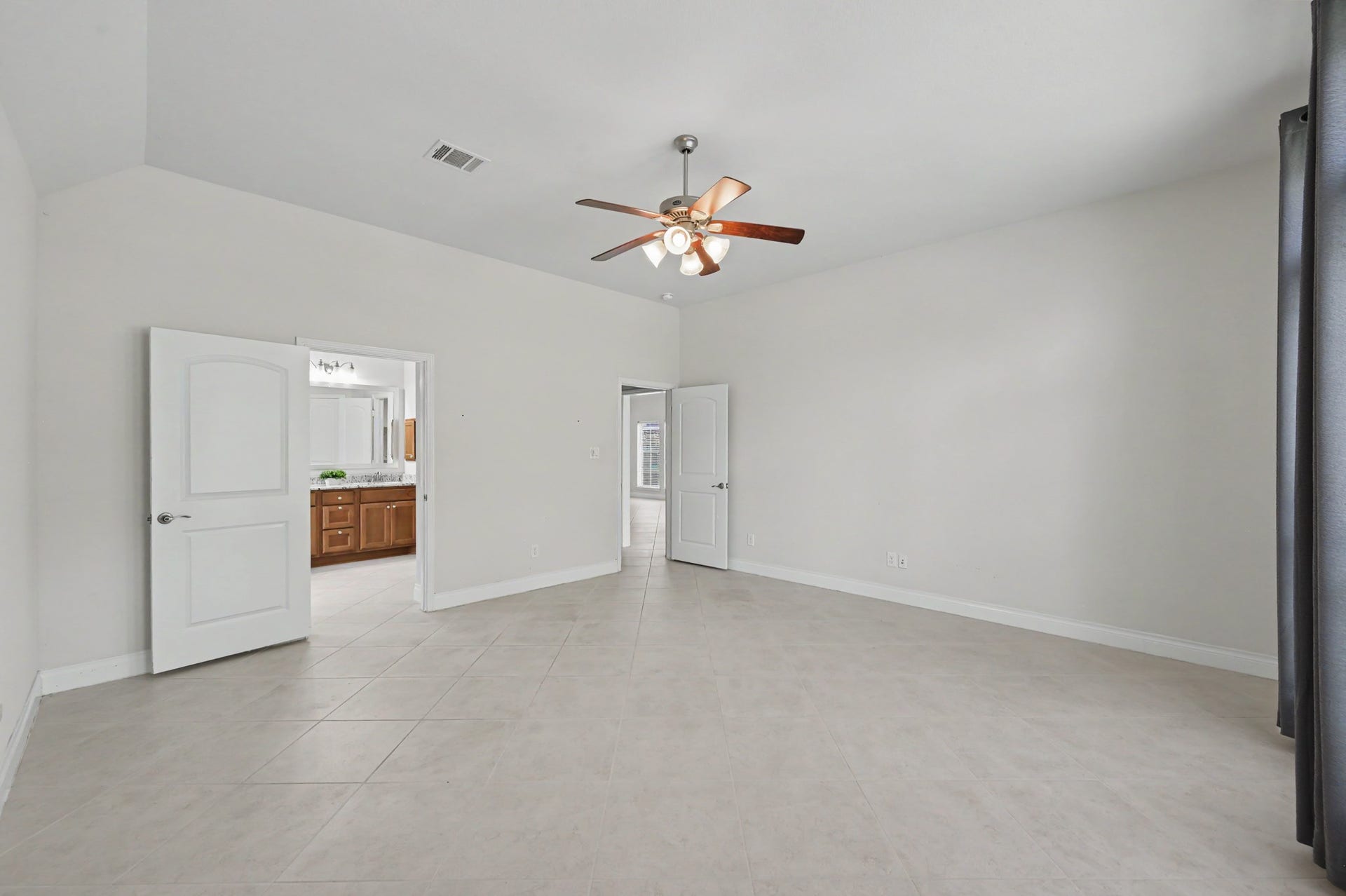 16755 Highland Country Drive, Cypress, TX 77433 16755 Highland Country Drive, Cypress, TX 77433