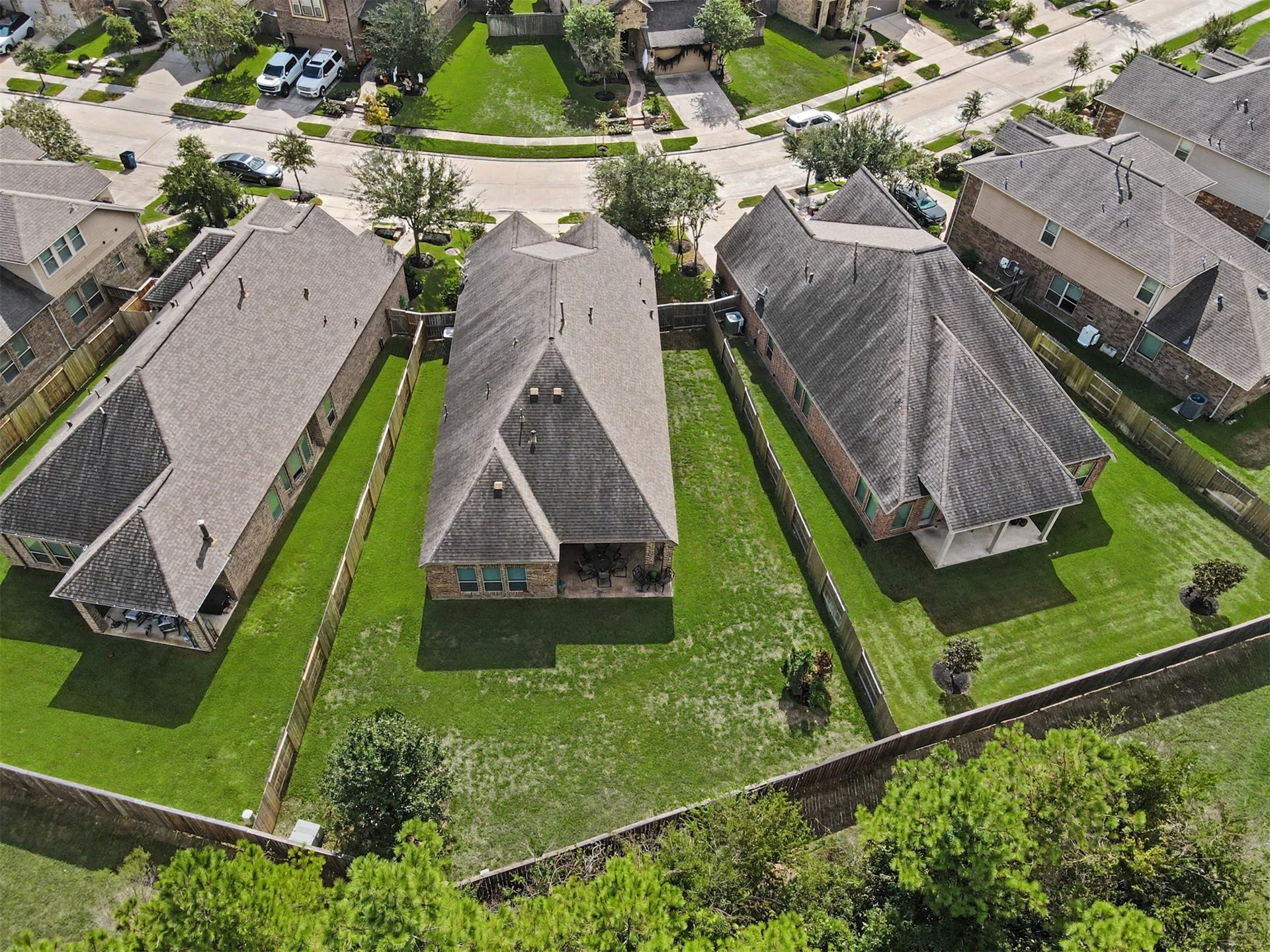 16755 Highland Country Drive, Cypress, TX 77433 16755 Highland Country Drive, Cypress, TX 77433