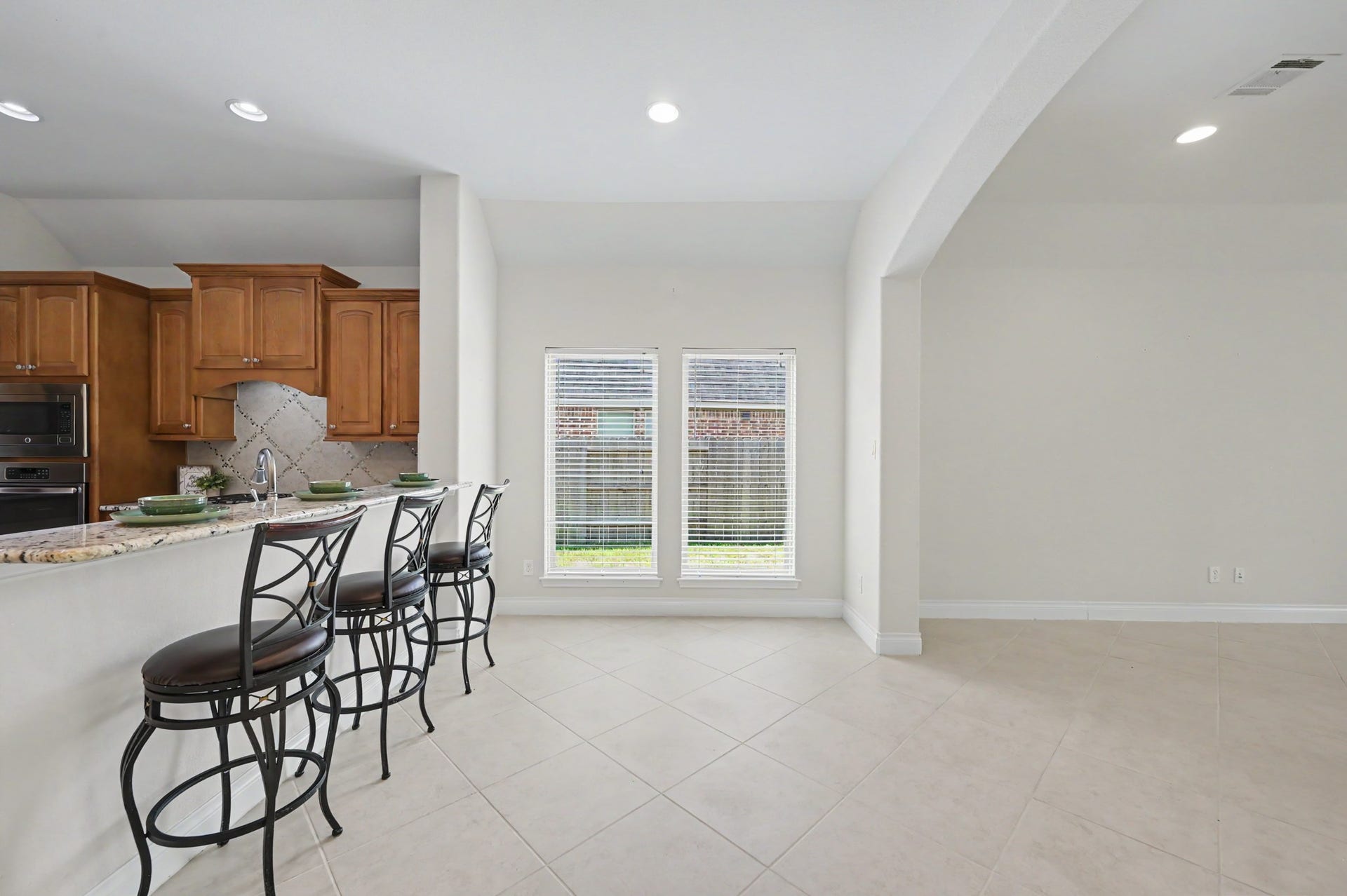 16755 Highland Country Drive, Cypress, TX 77433 16755 Highland Country Drive, Cypress, TX 77433