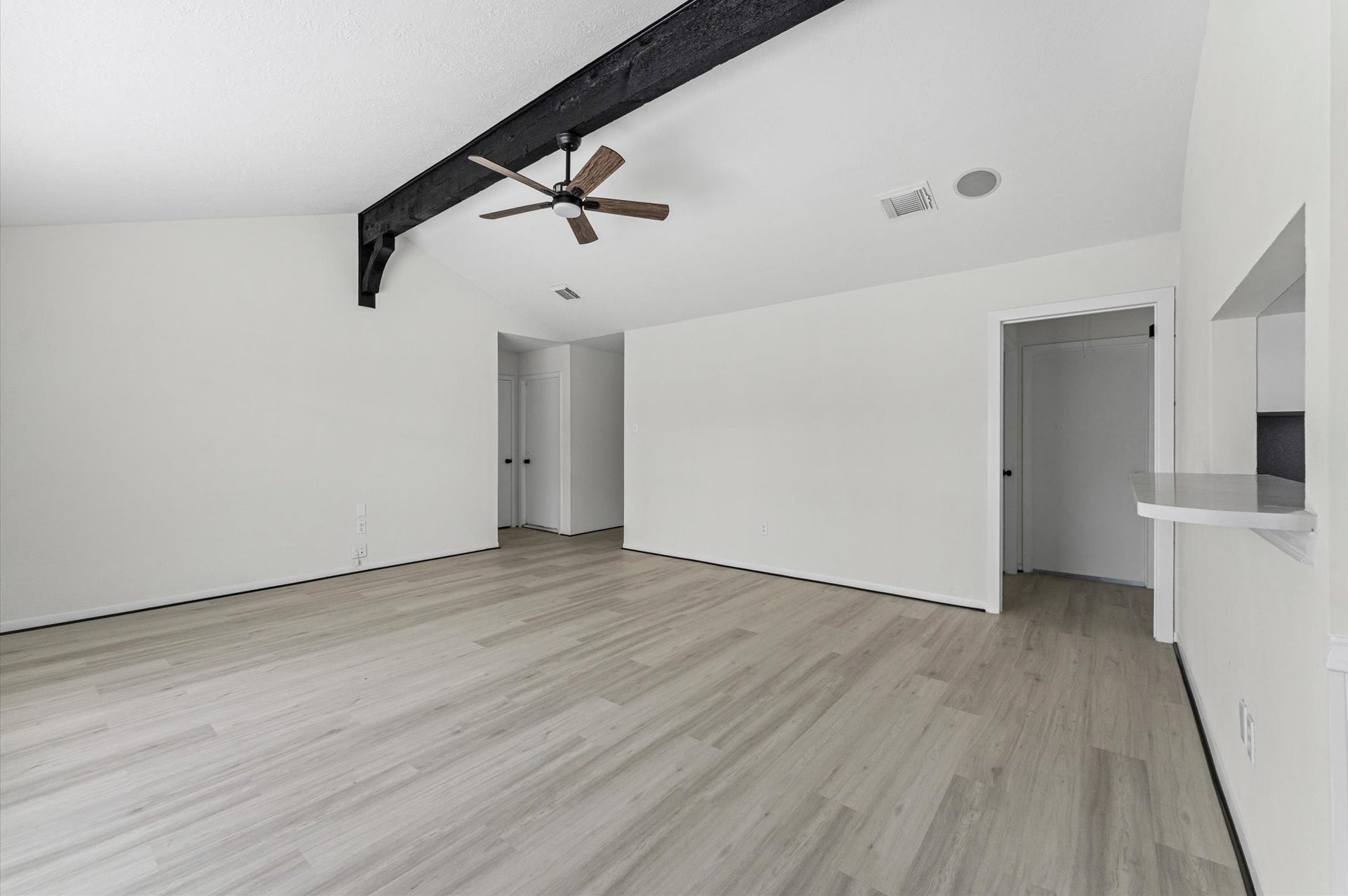 12123 Plumpoint Drive, Houston, TX 77099 12123 Plumpoint Drive, Houston, TX 77099