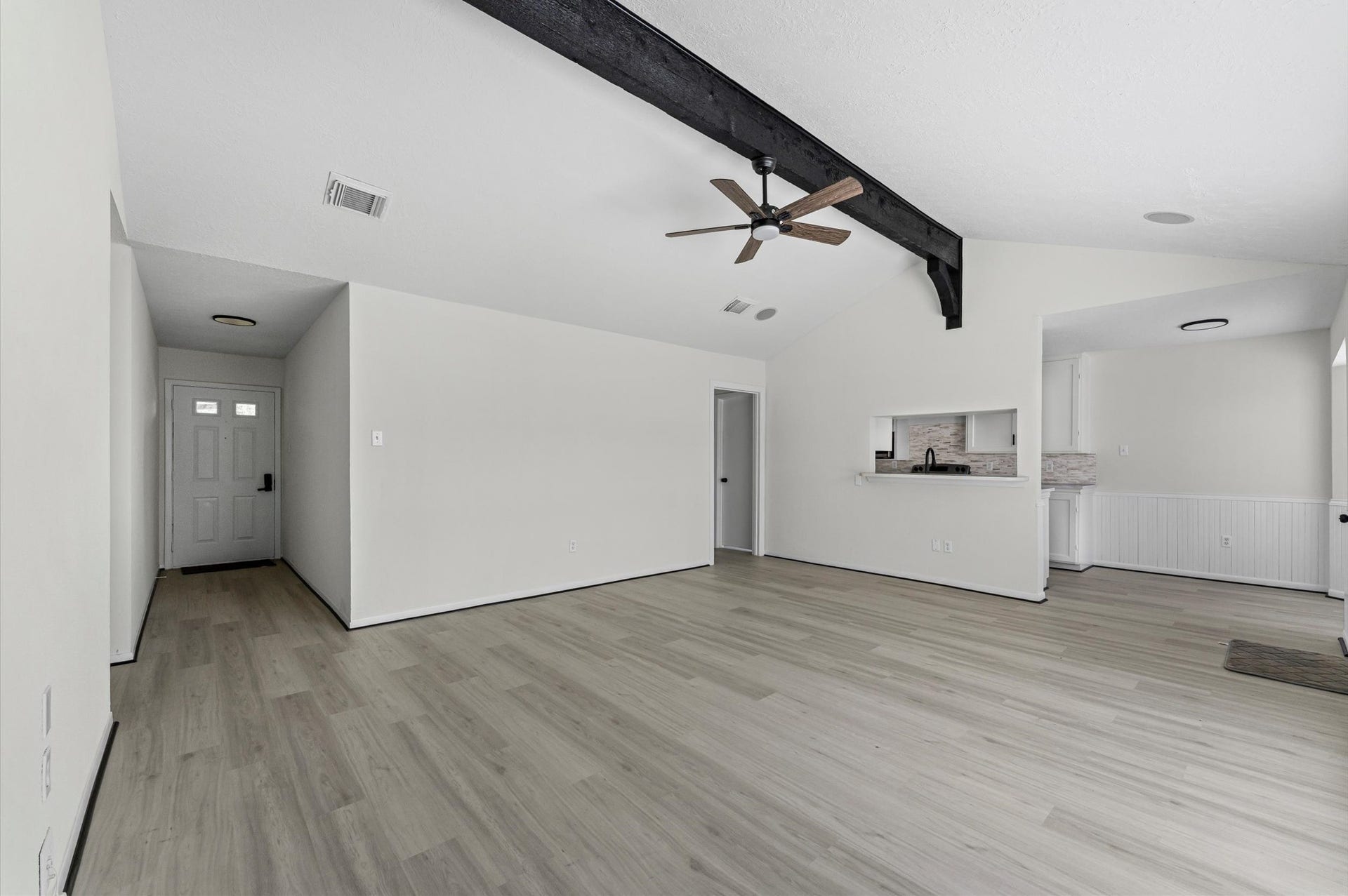 12123 Plumpoint Drive, Houston, TX 77099 12123 Plumpoint Drive, Houston, TX 77099