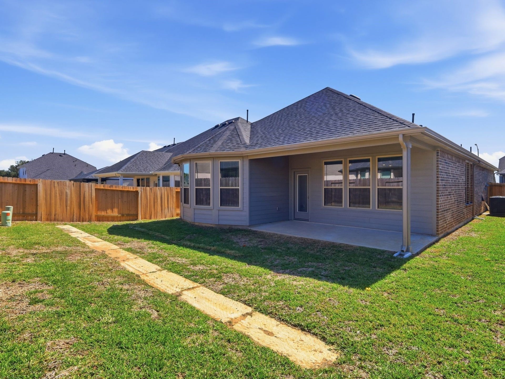 18210 Ellerden Forest Drive, Tomball, TX 77377 Look at that covered patio!