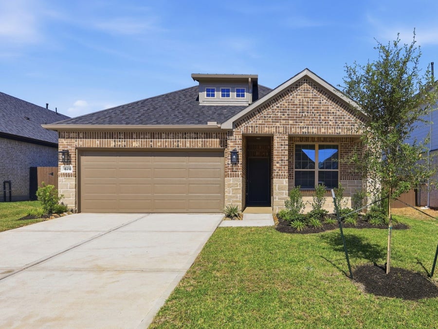 Property photo for 18210 Ellerden Forest Drive, Tomball, TX