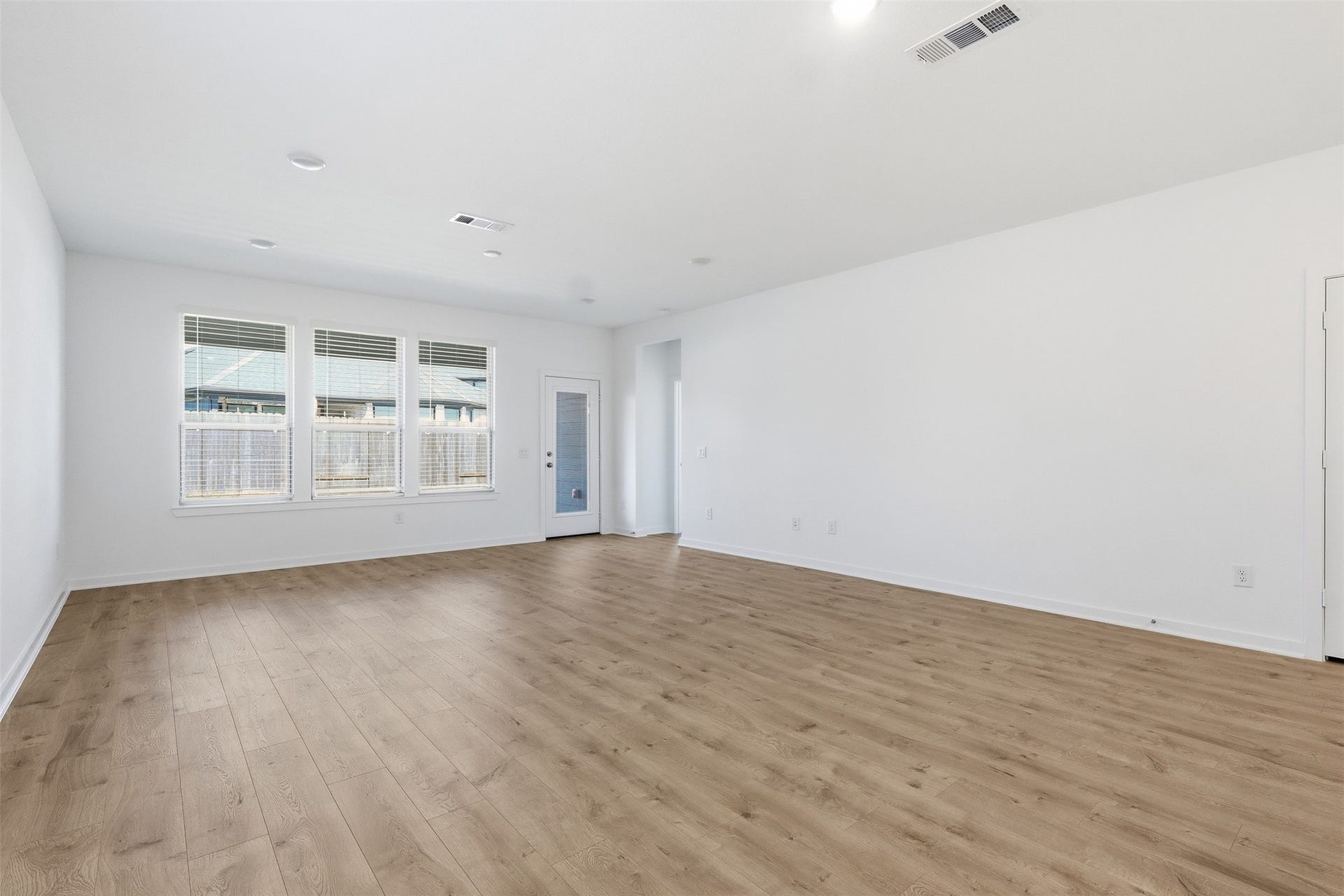 18210 Ellerden Forest Drive, Tomball, TX 77377 18210 Ellerden Forest Drive, Tomball, TX 77377