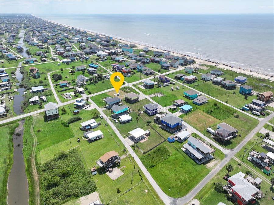 Property photo for 865 S Crystal Beach Road, Crystal Beach, TX