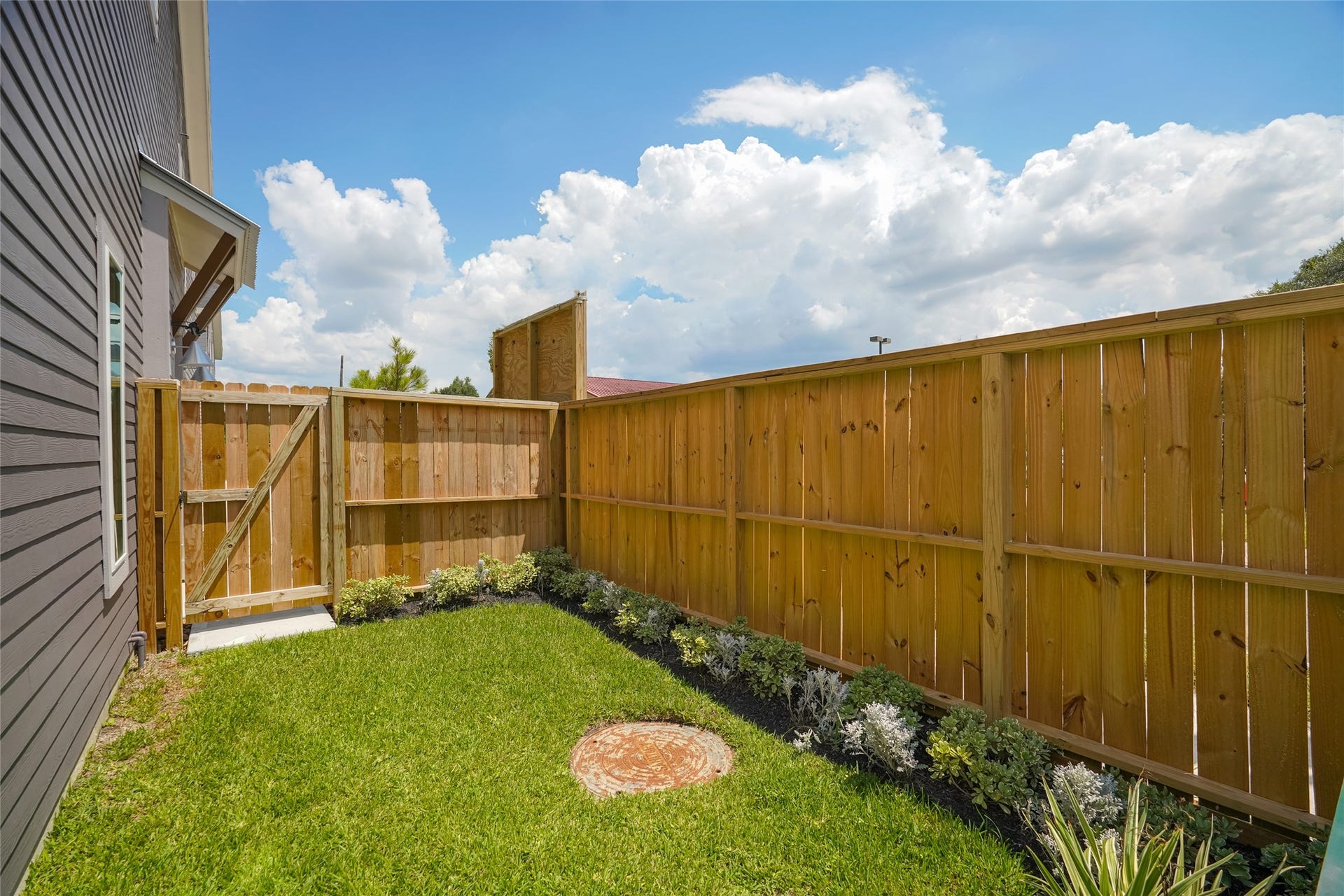 862 Paul Quinn Street, #B, Houston, TX 77091 862 Paul Quinn Street, #B, Houston, TX 77091
