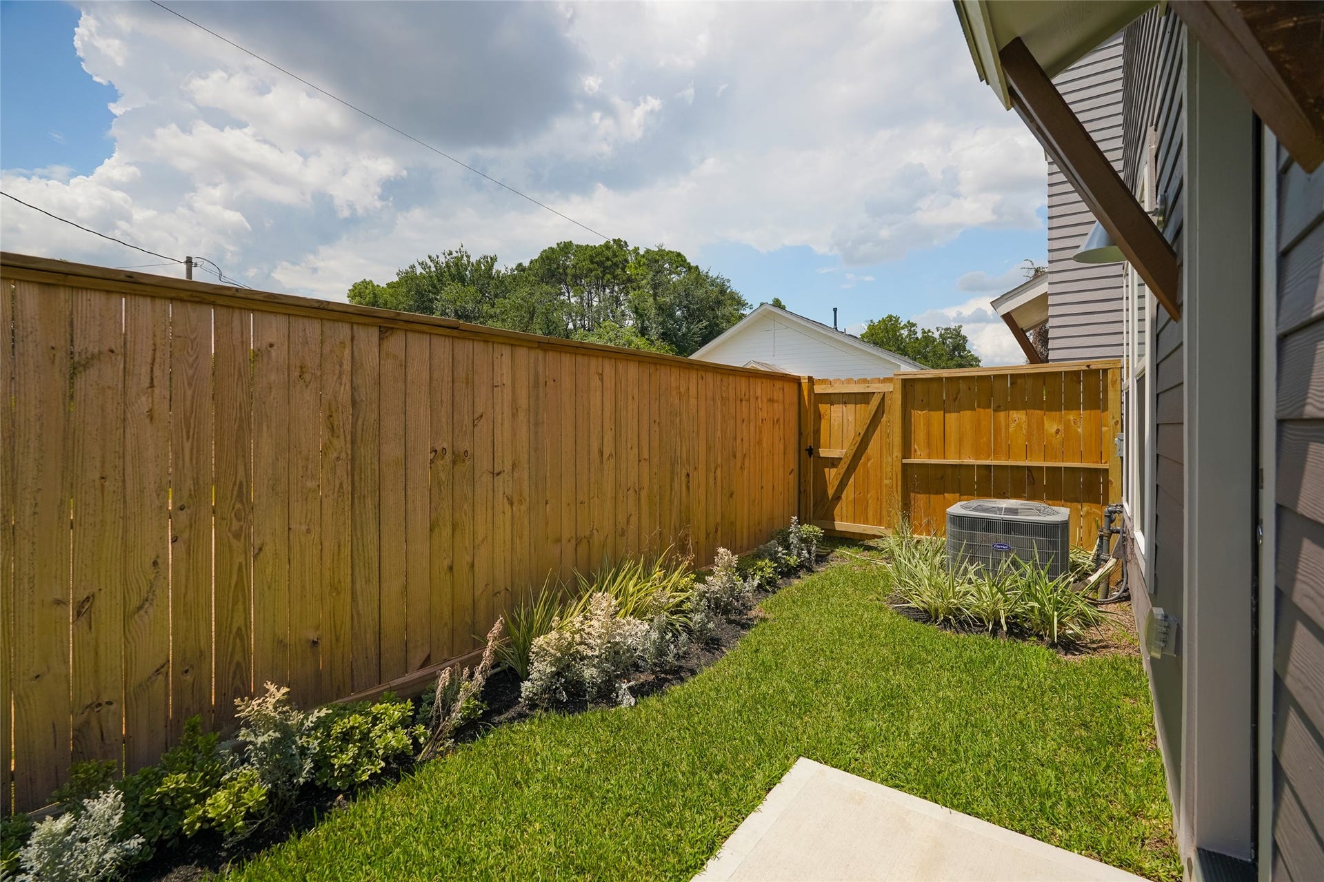 862 Paul Quinn Street, #B, Houston, TX 77091 862 Paul Quinn Street, #B, Houston, TX 77091