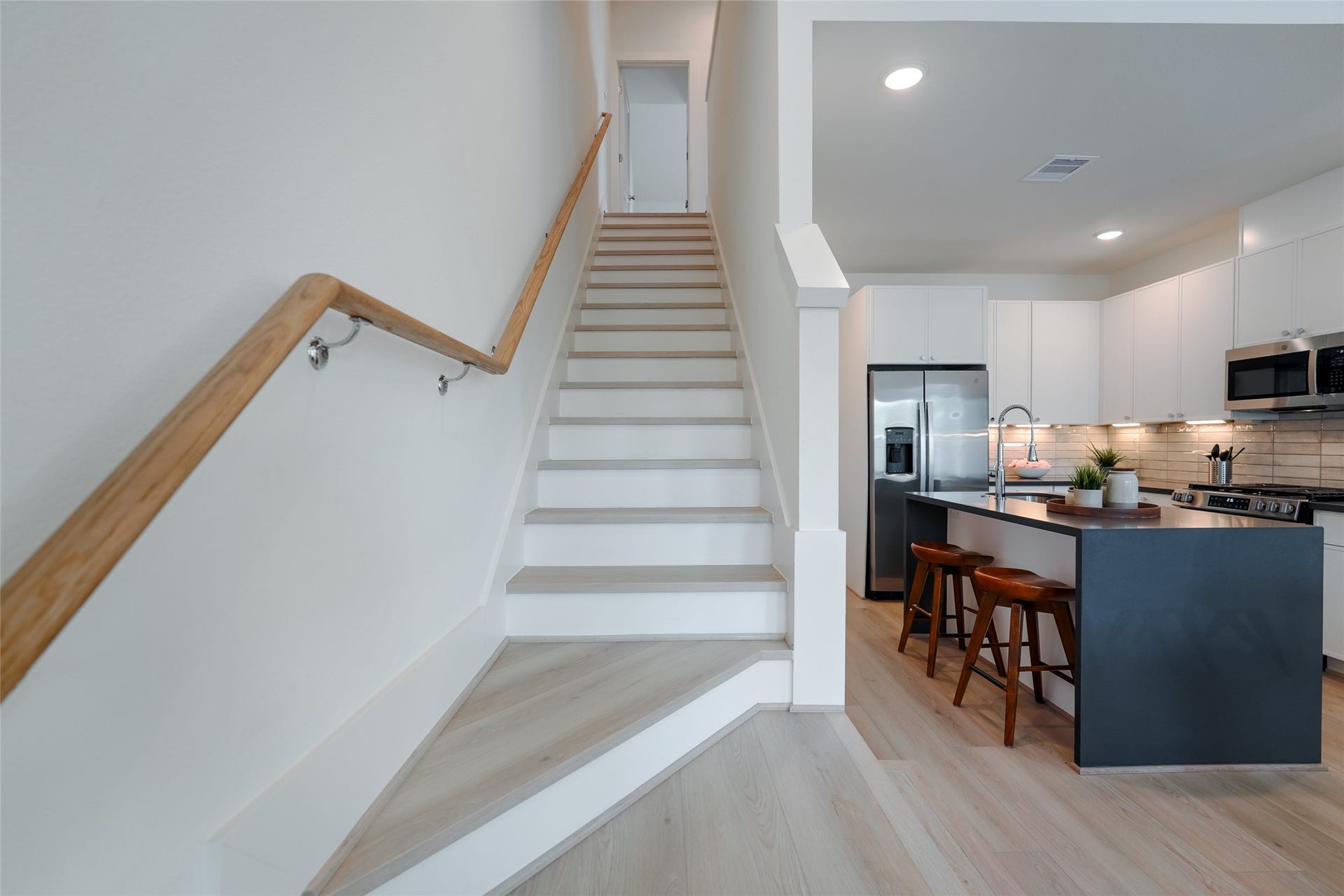 862 Paul Quinn Street, #B, Houston, TX 77091 862 Paul Quinn Street, #B, Houston, TX 77091