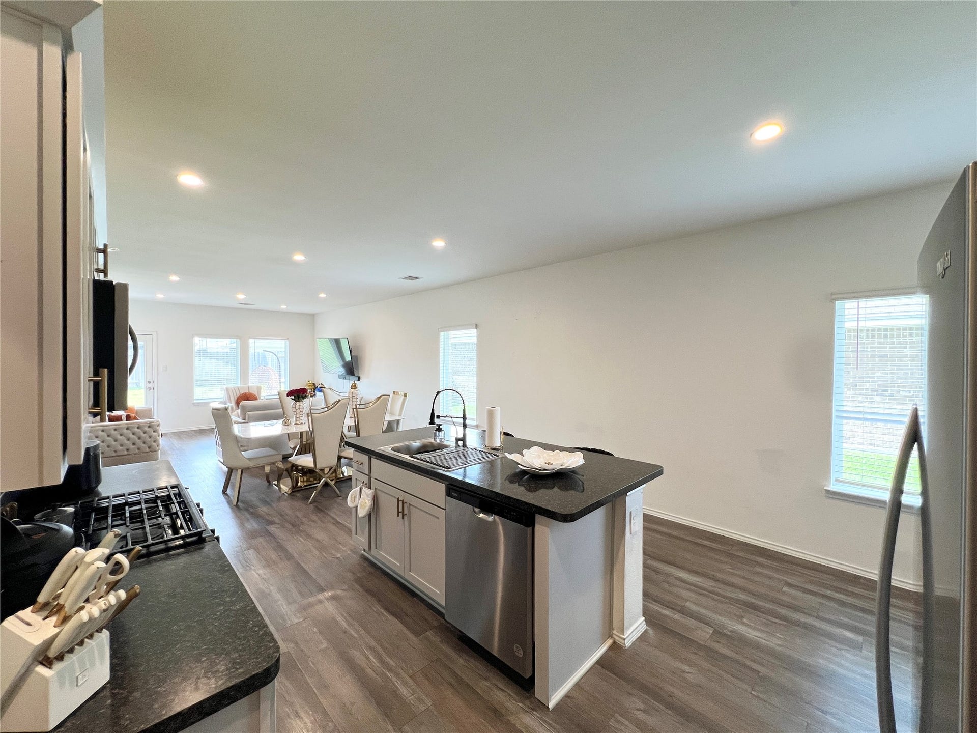 5226 Castlebury Meadows Drive, Spring, TX 77373